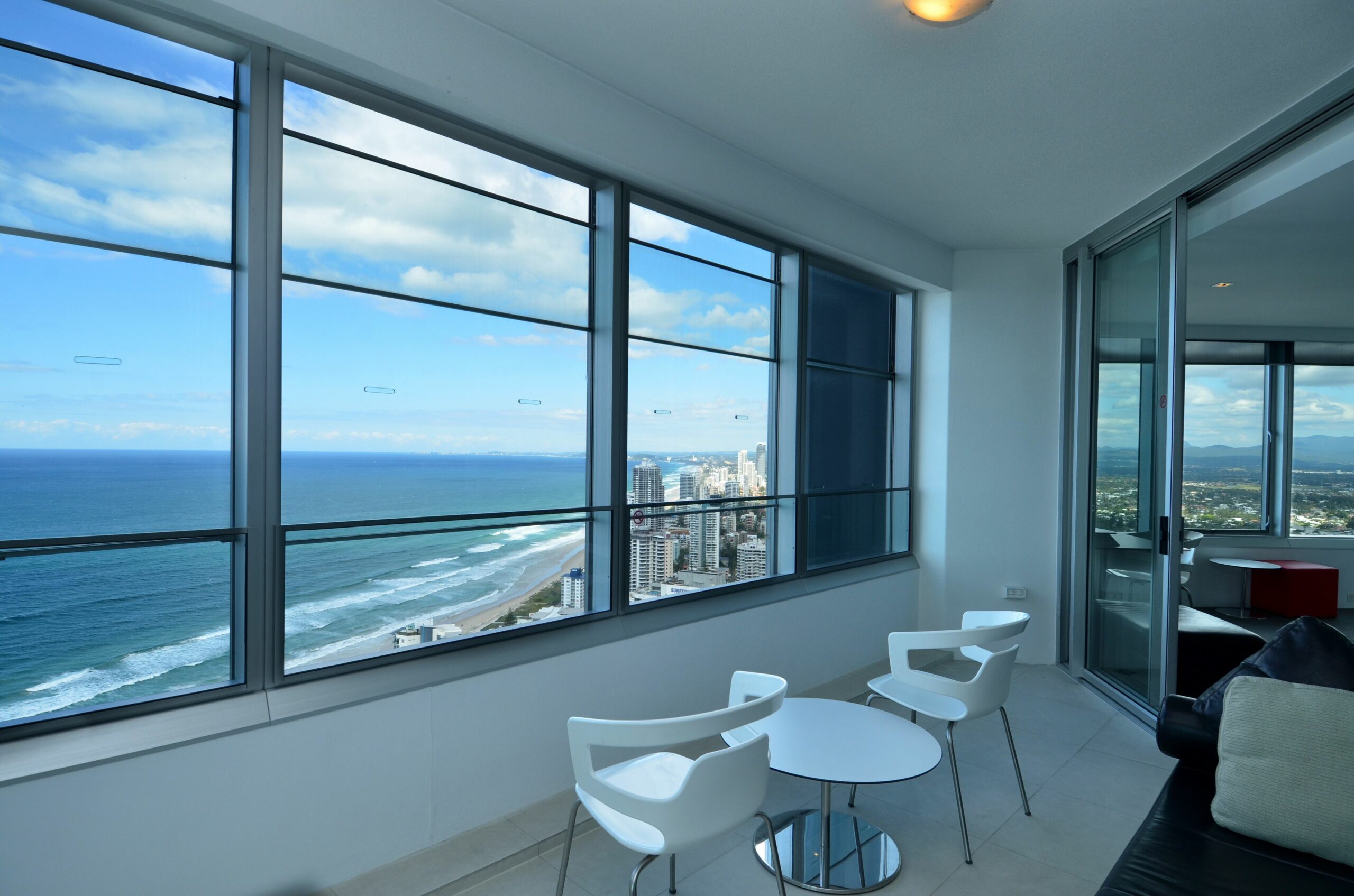 Apartment 4204 - HR Surfers Paradise