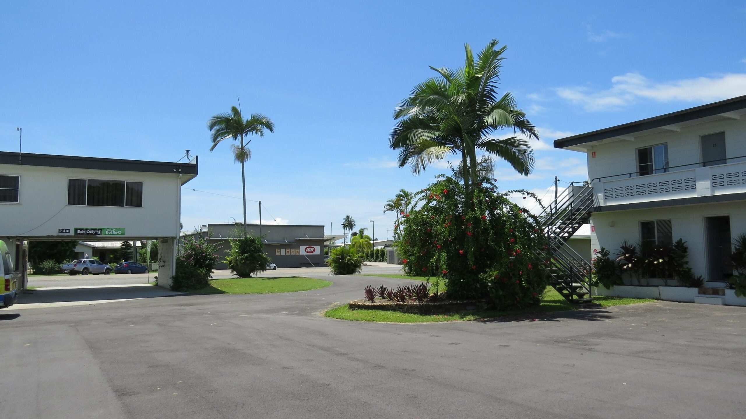 Cardwell at the Beach (Lyndock Motel)