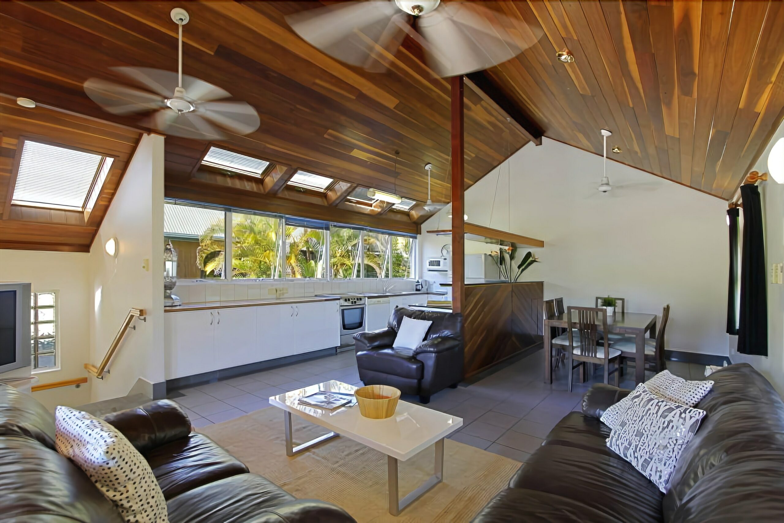 Clarkes Beach Villa