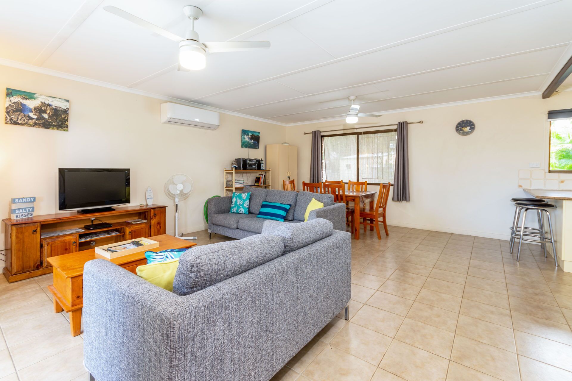 Pet Friendly Lowset Home With Room for a Boat, Wattle Ave, Bongaree