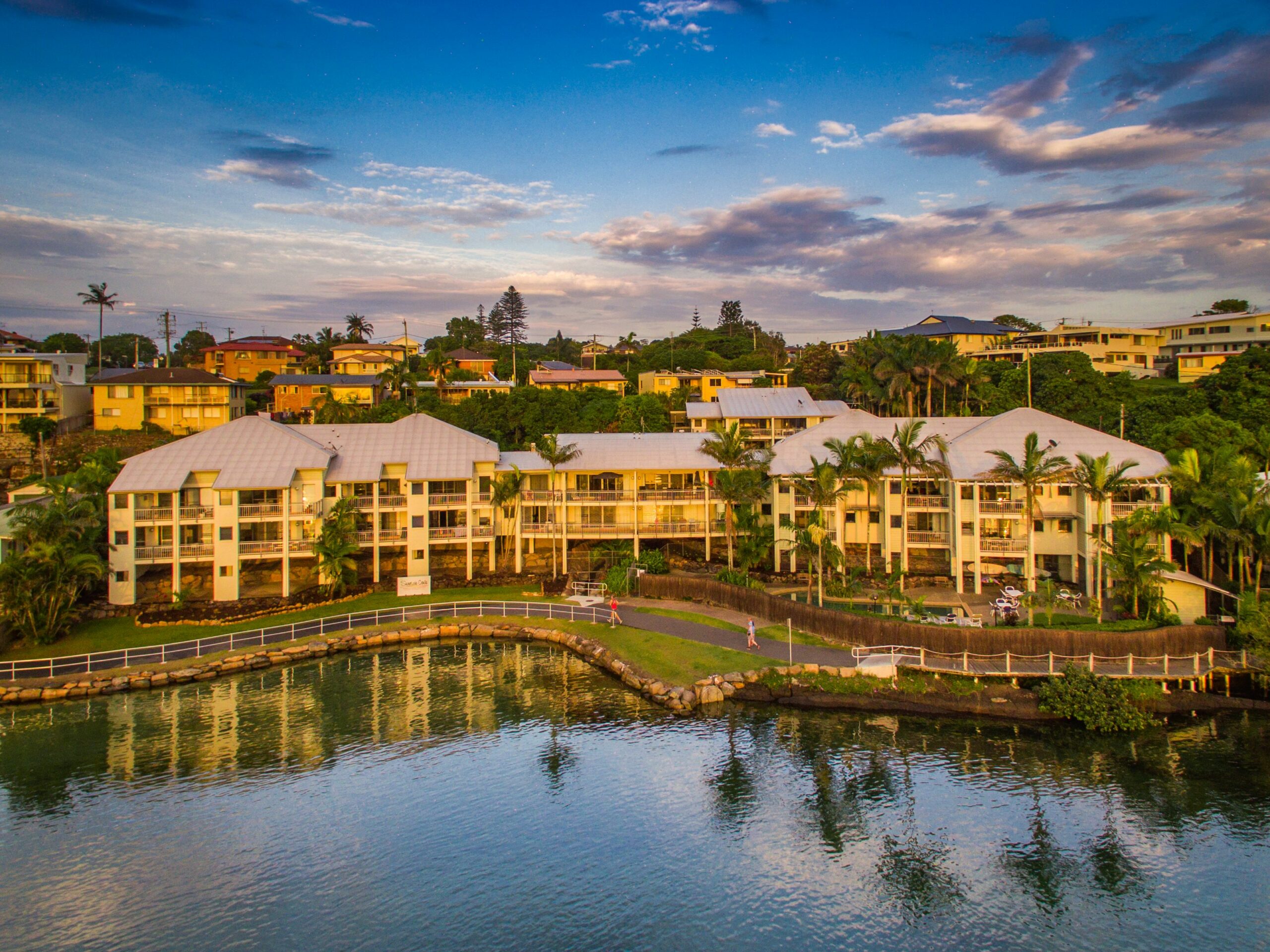 Sunrise Cove Holiday Apartments