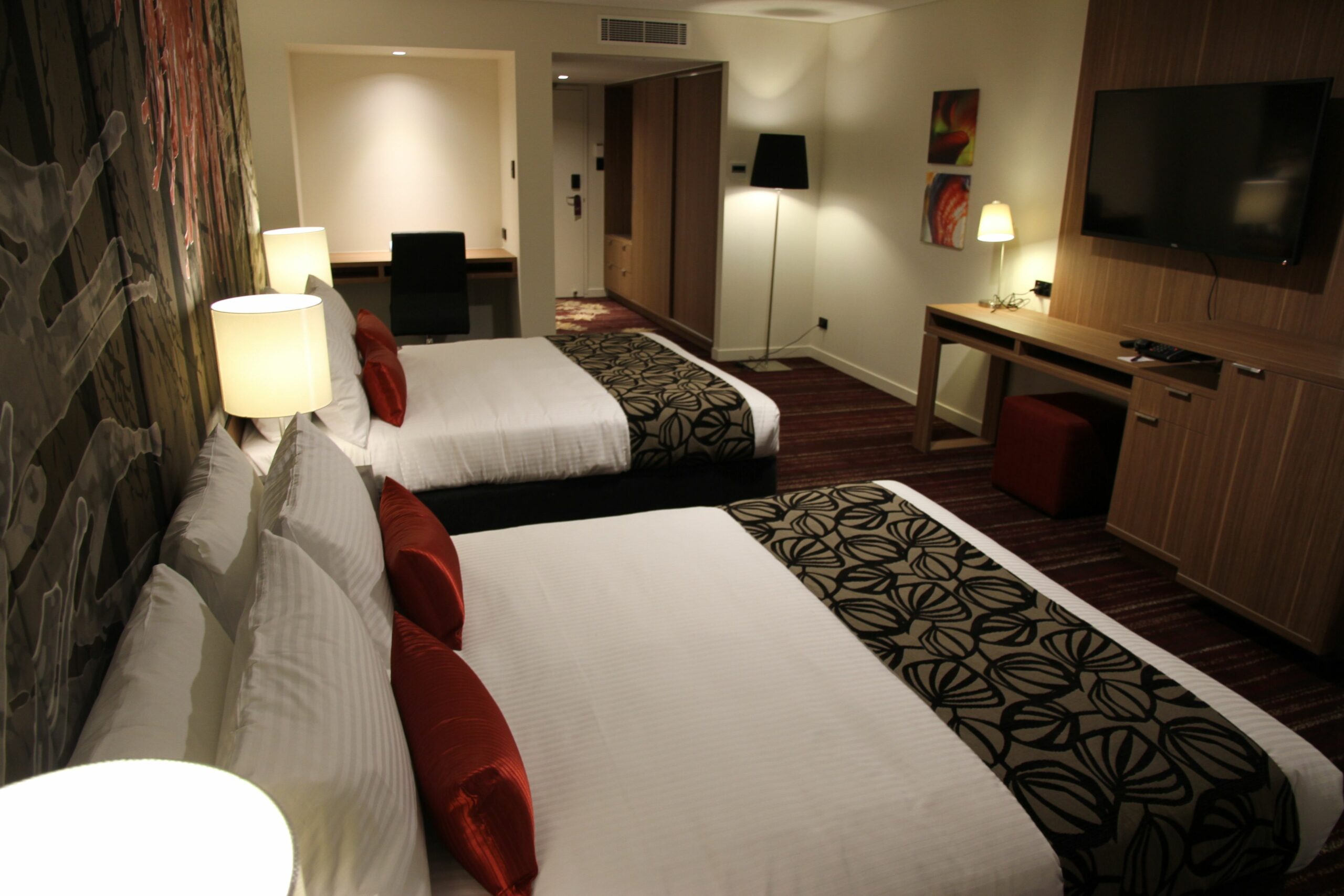 Mercure Gladstone