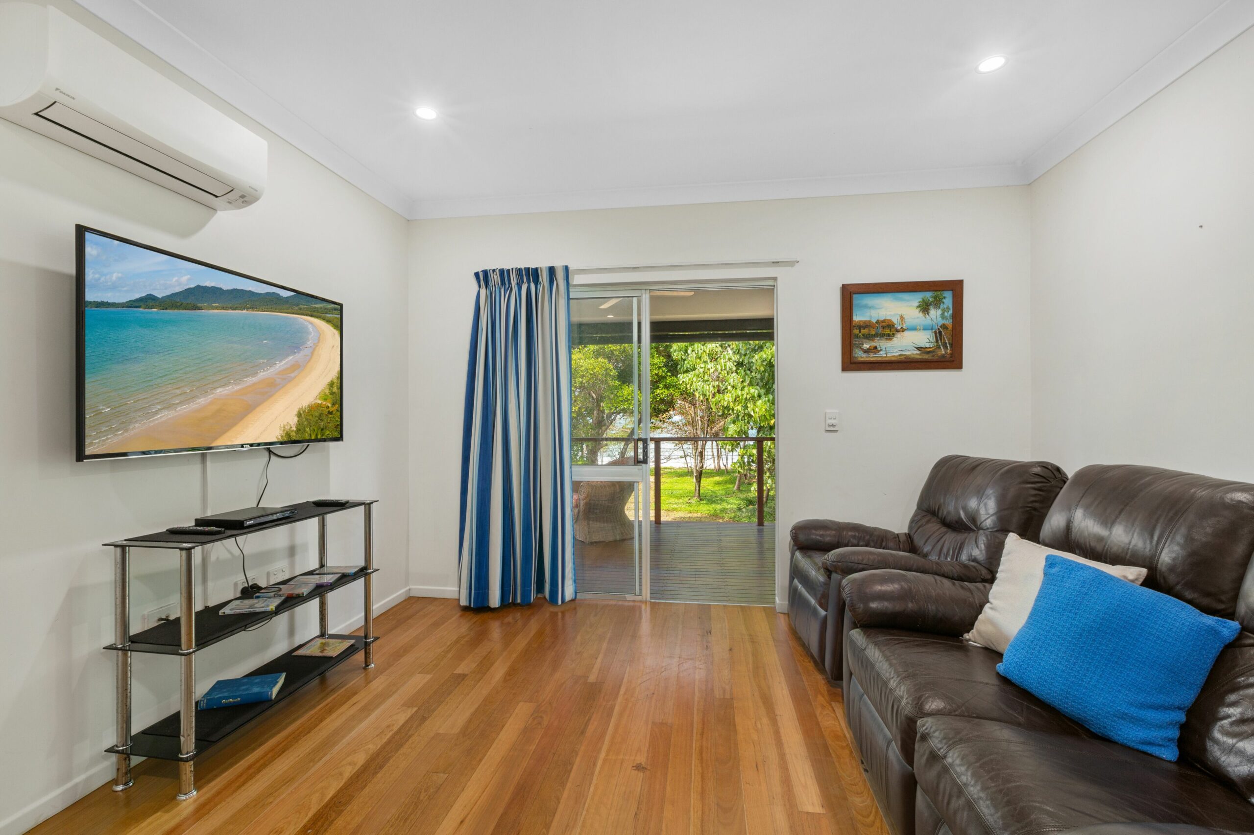 Kurrimine Beach Huts