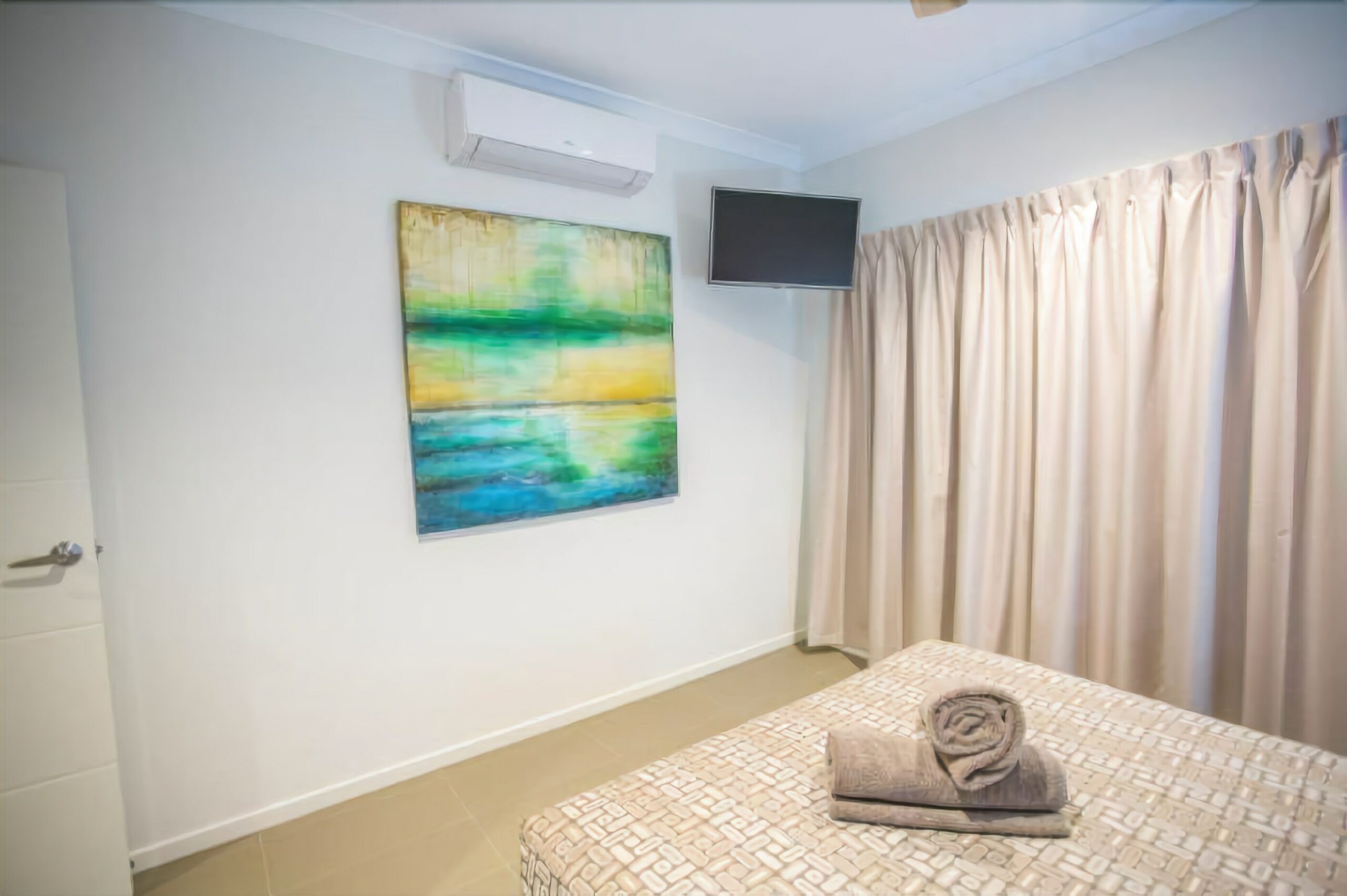 Spinifex Motel & Serviced Apartments