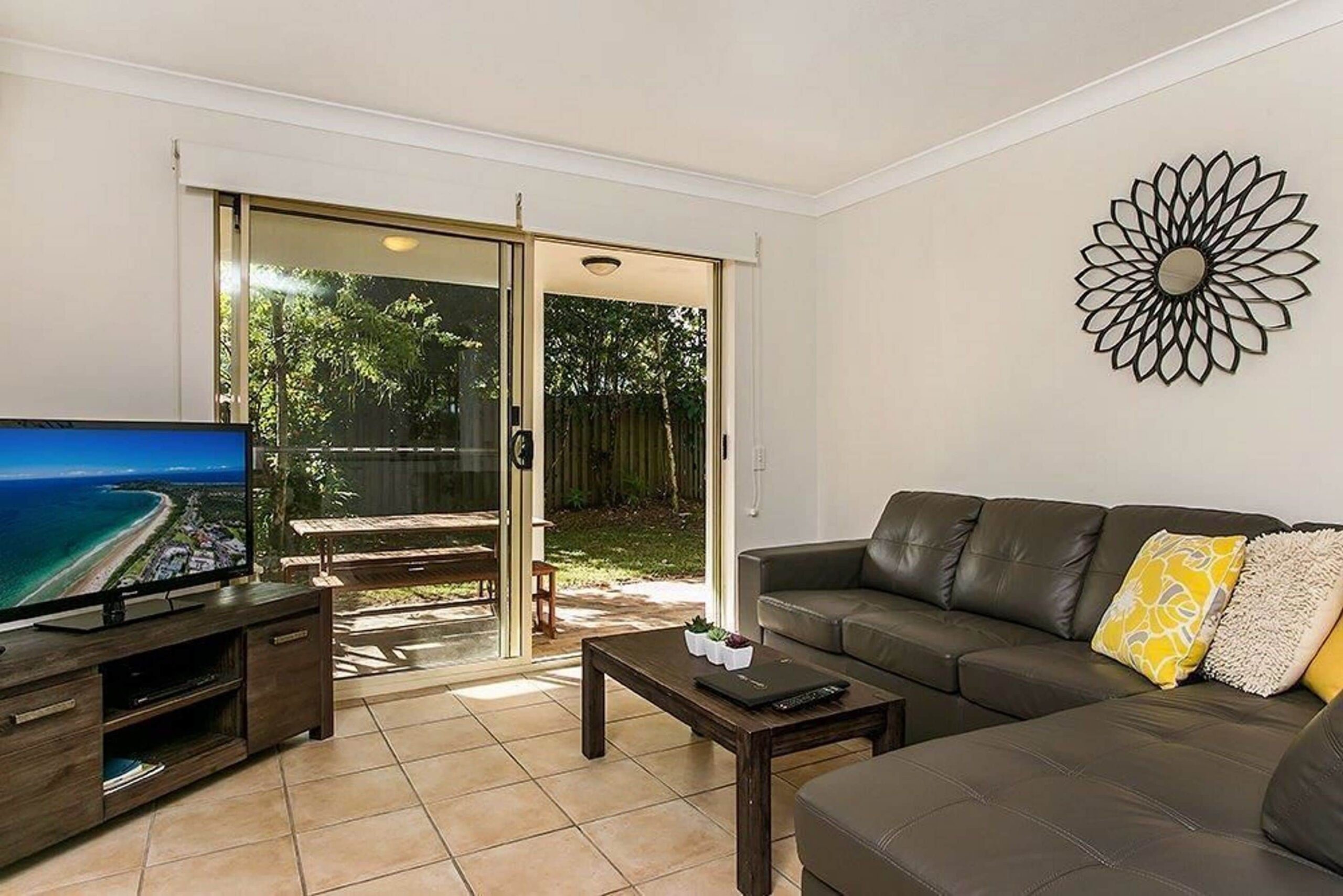 Byron Lakeside Holiday Apartments