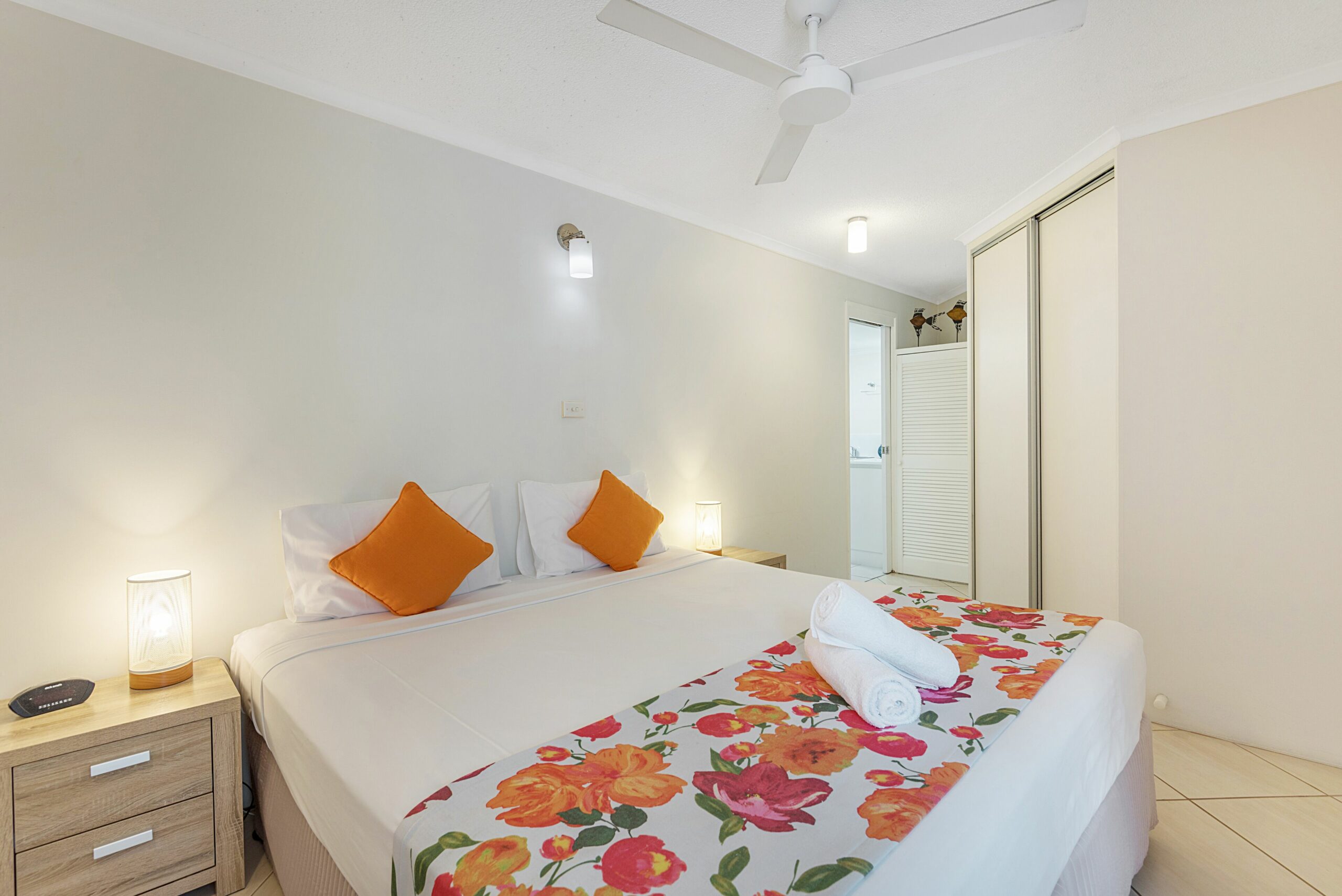 Port Douglas Outrigger Holiday Apartments