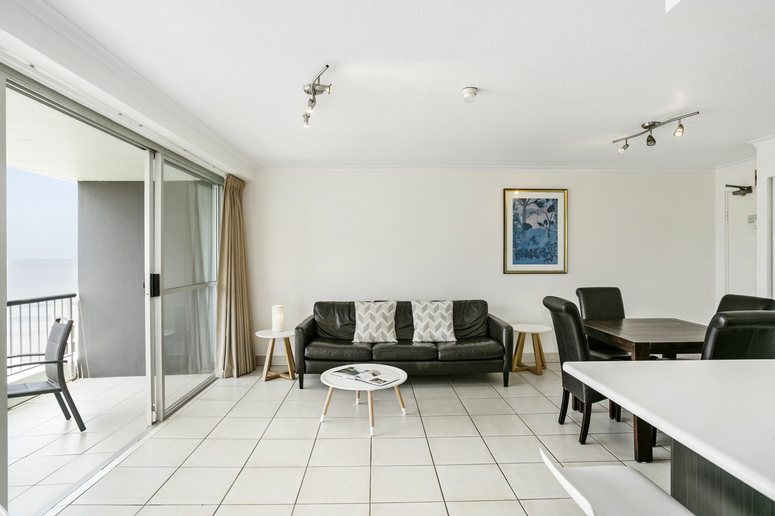 Surfers Beachside Holiday Apartments