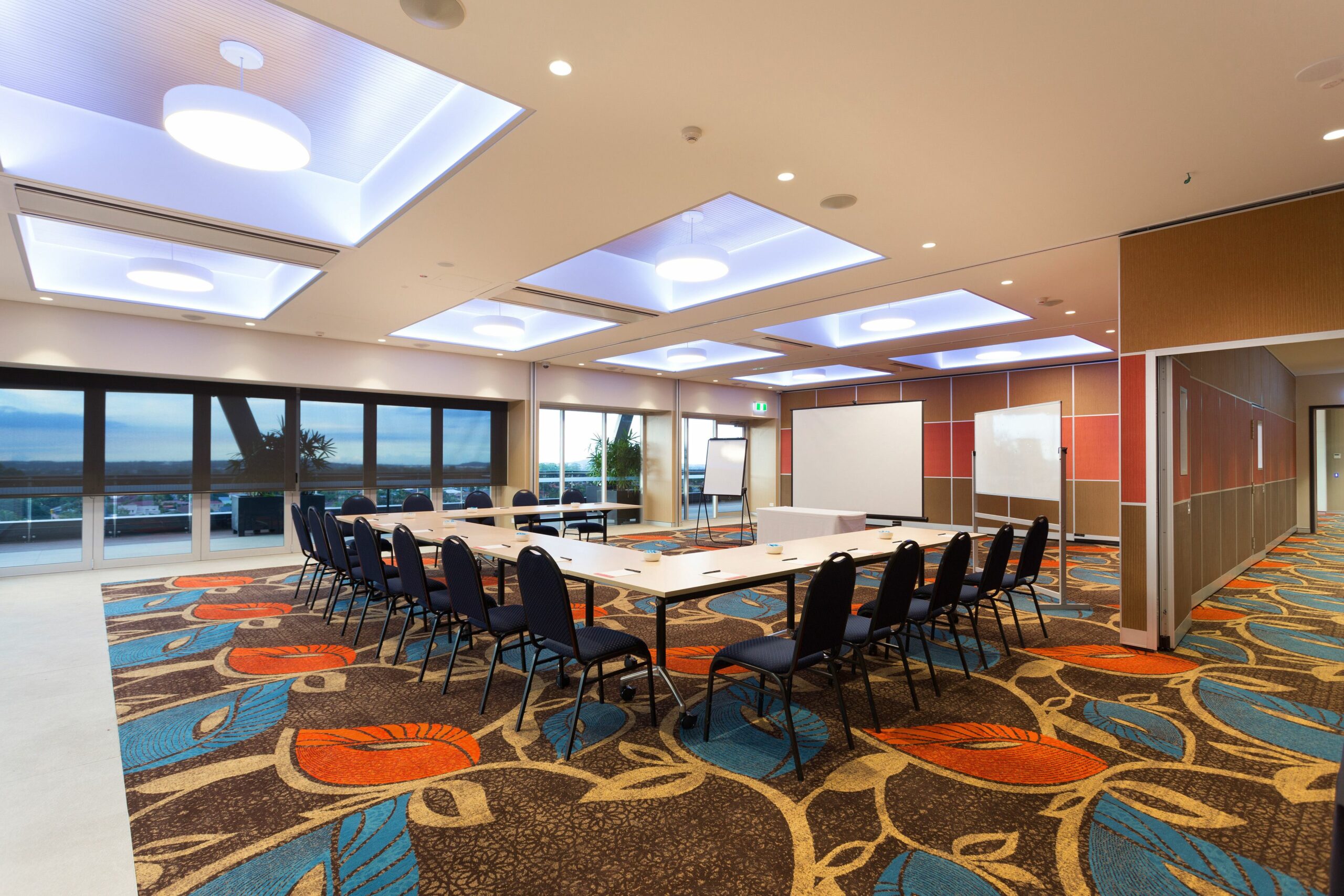 Calamvale Suites and Conference Centre