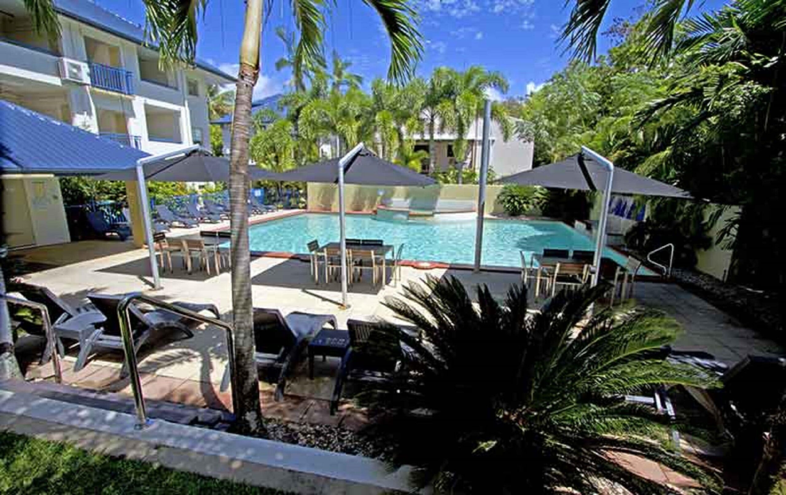 Central Plaza Port Douglas Apartments