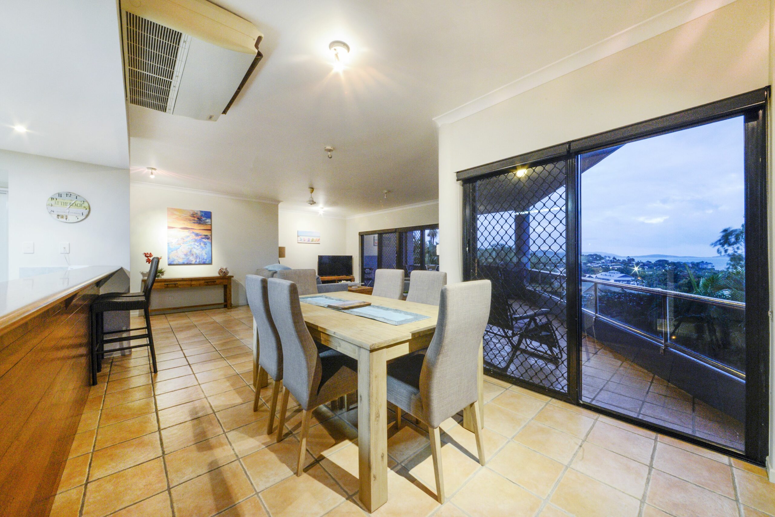 Airlie Harbour 3 Bedroom Apartment