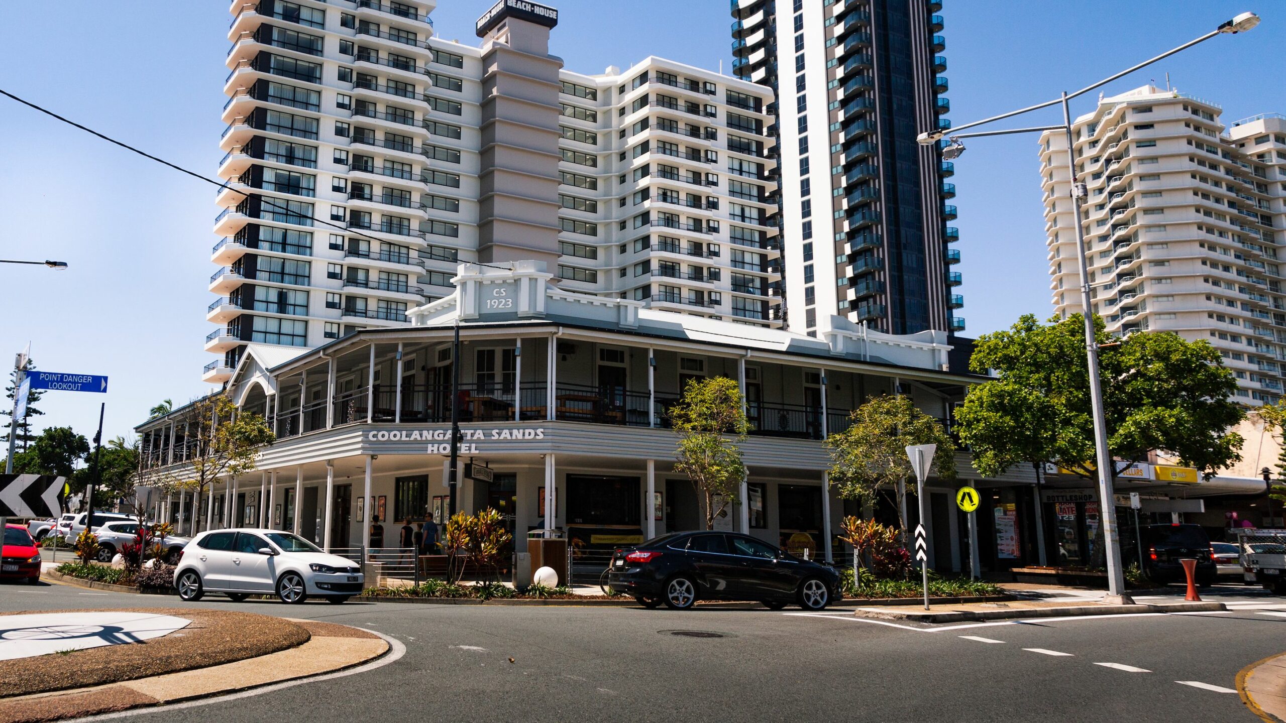 Coolangatta Sands Hotel