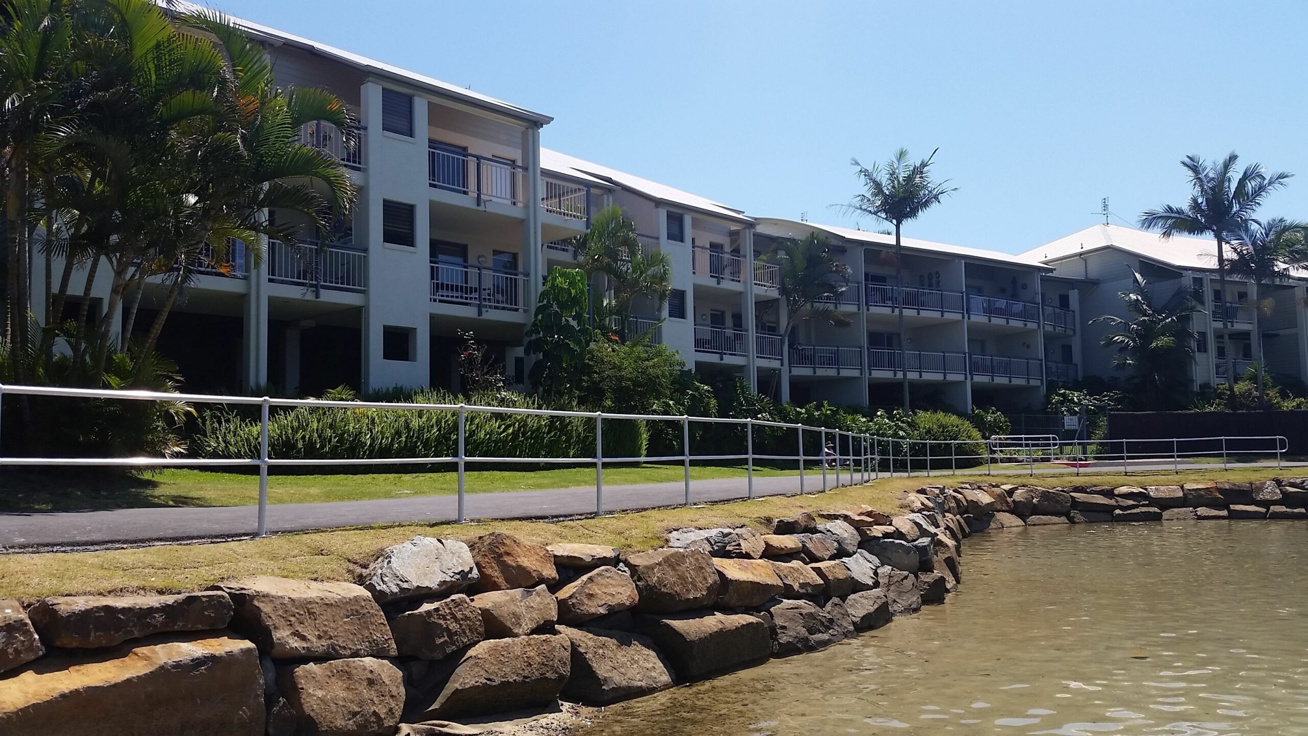 Sunrise Cove Holiday Apartments