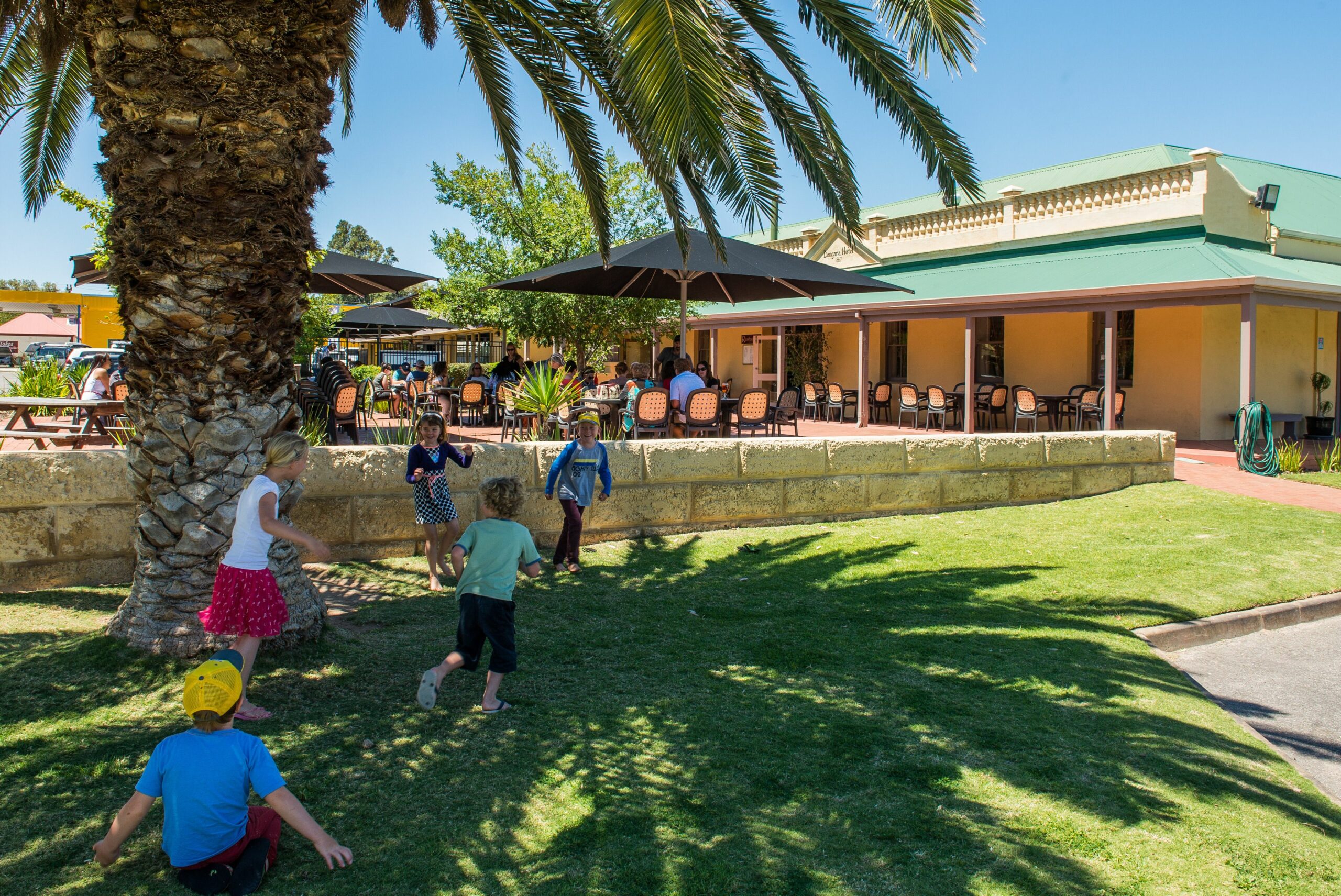 Dongara Hotel Motel