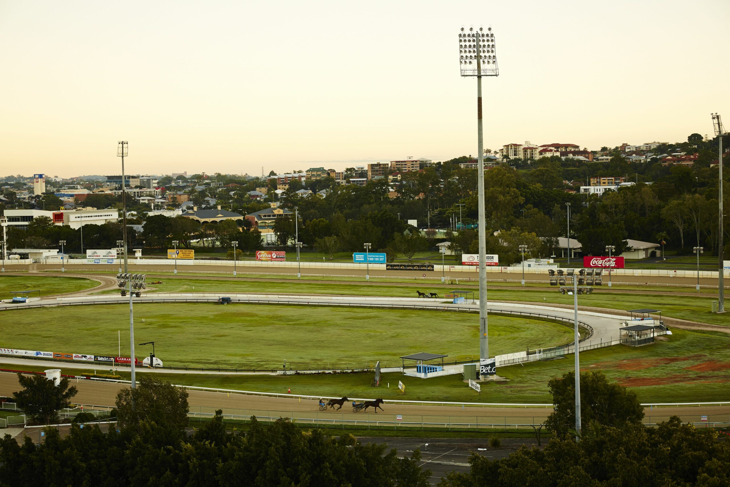 View Brisbane (Brisbane Riverview Hotel)