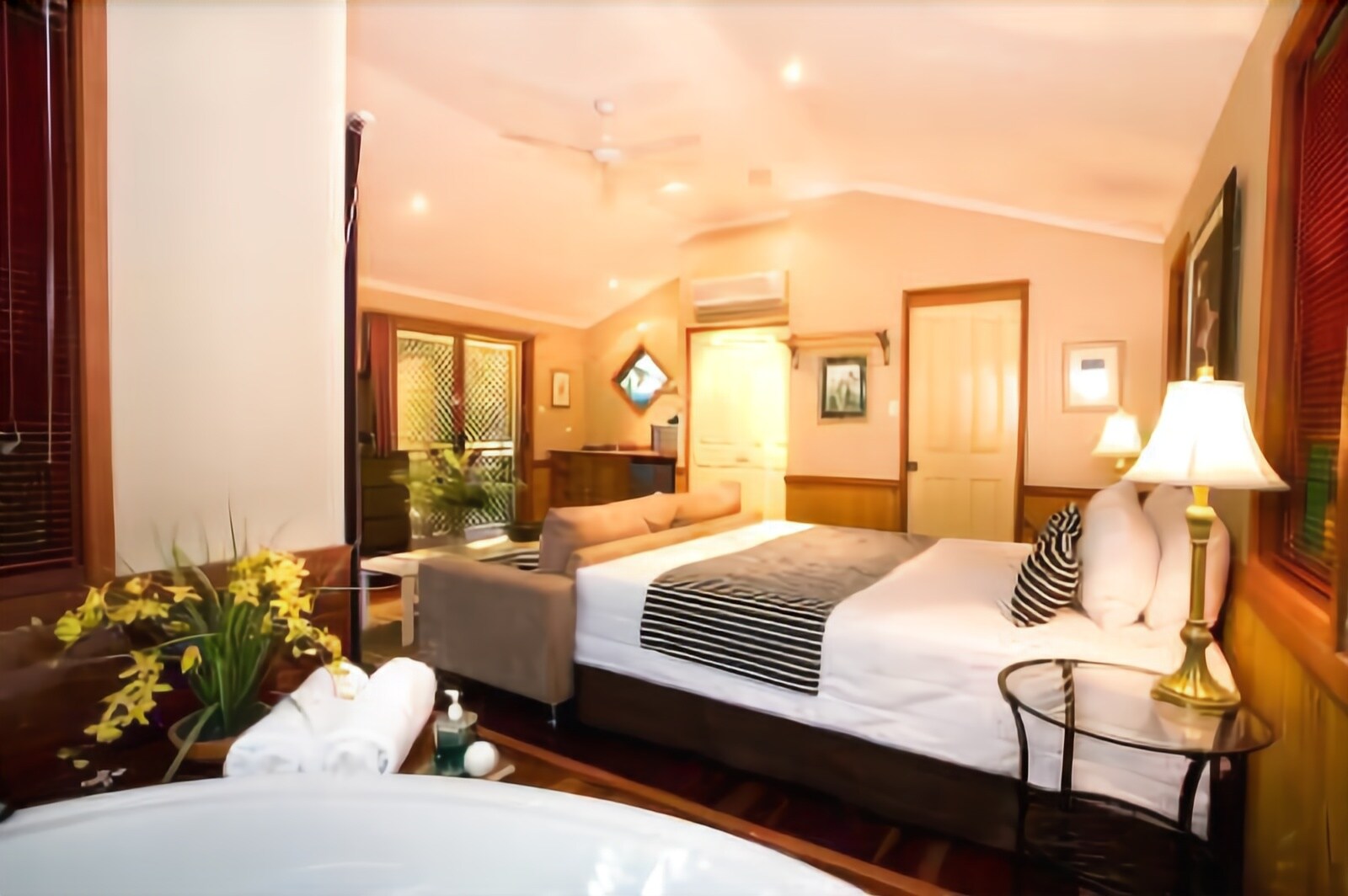 Amore On Buderim Luxury Rainforest Cabins