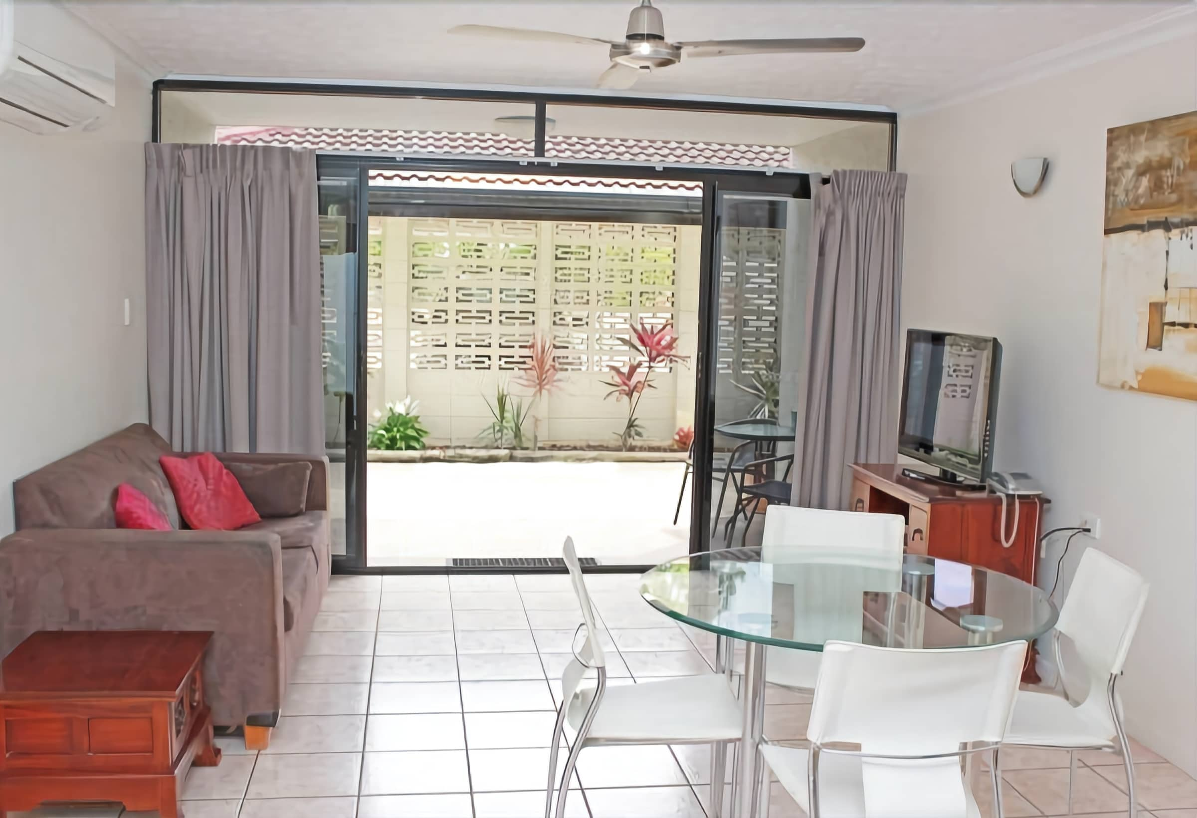 Townsville Holiday Apartments