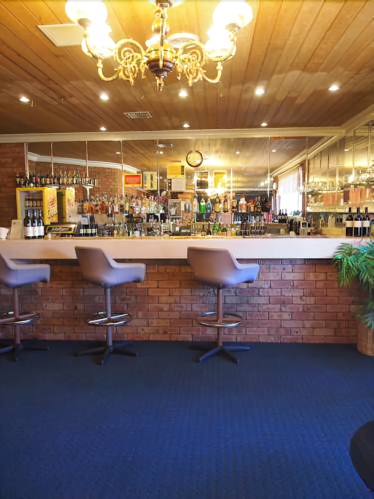 Cobar Town and Country Motor Inn