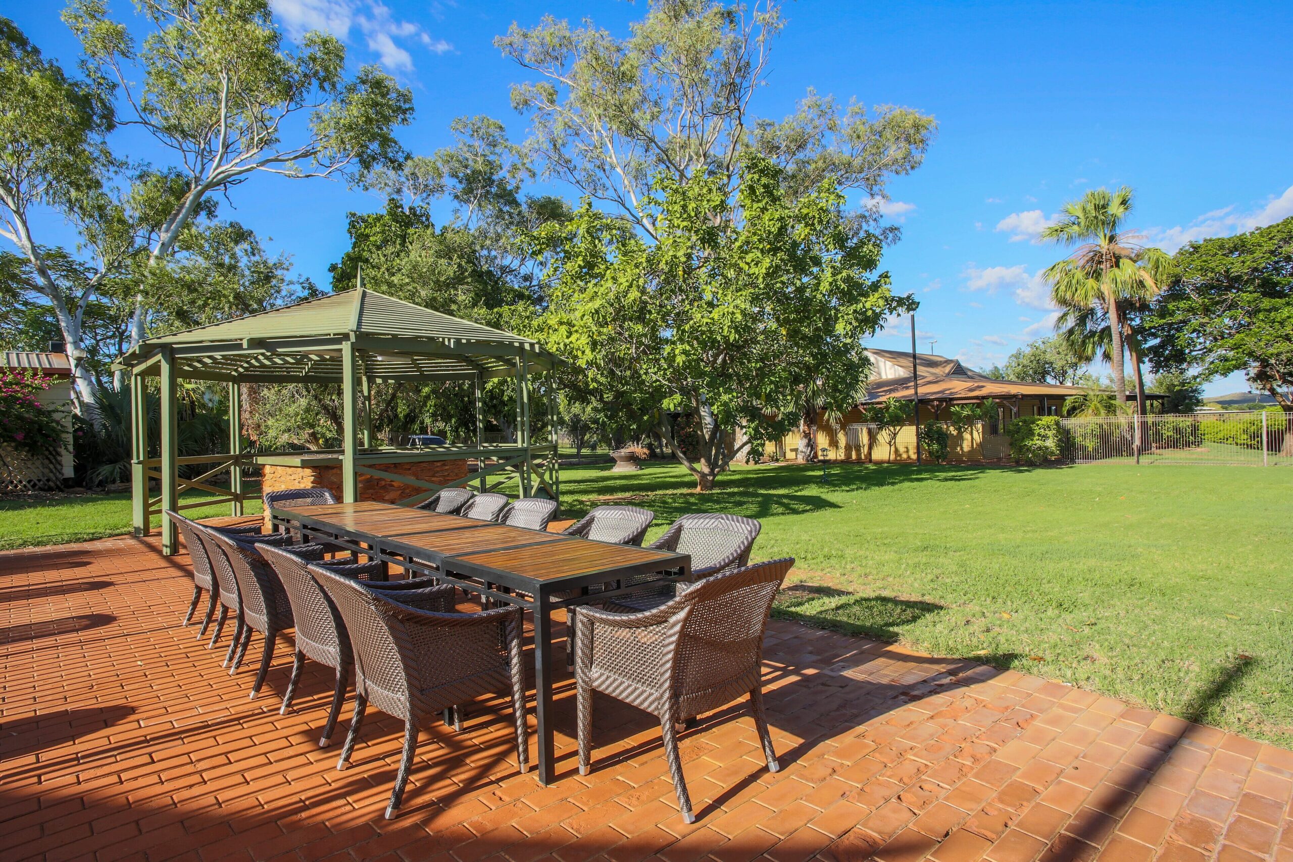 Kimberley Hotel Halls Creek