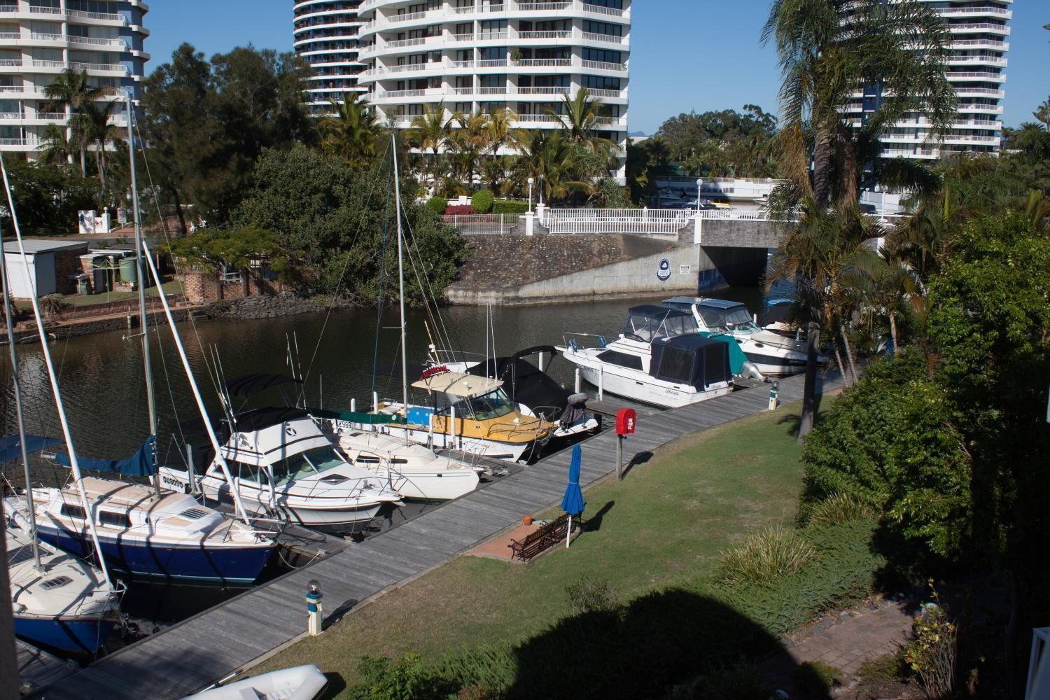 Bayview Bay Apartments & Marina