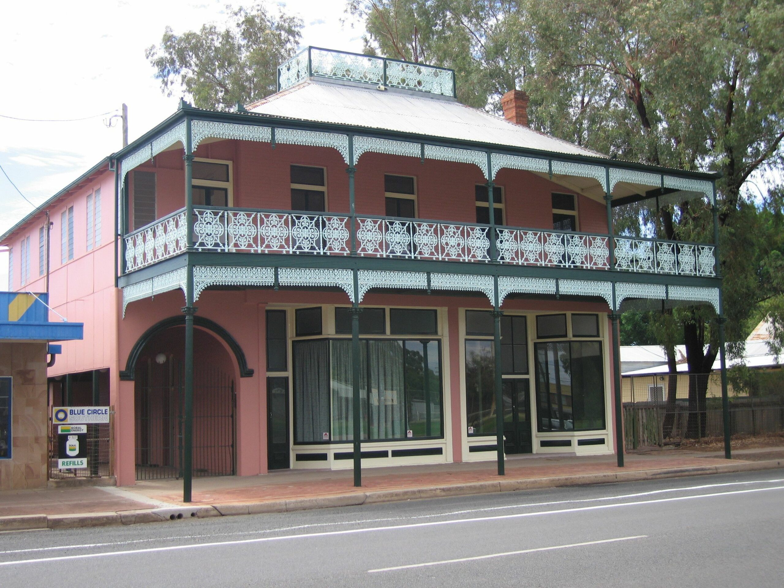 Bourke Apartments