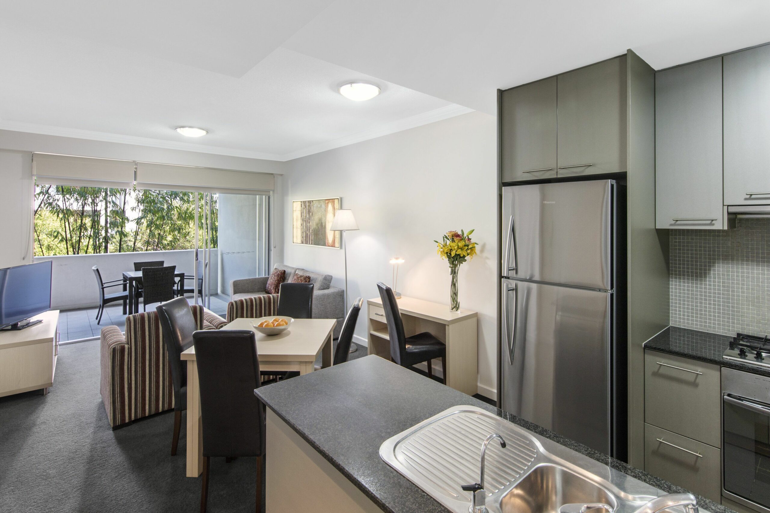 Oaks Brisbane Mews Suites