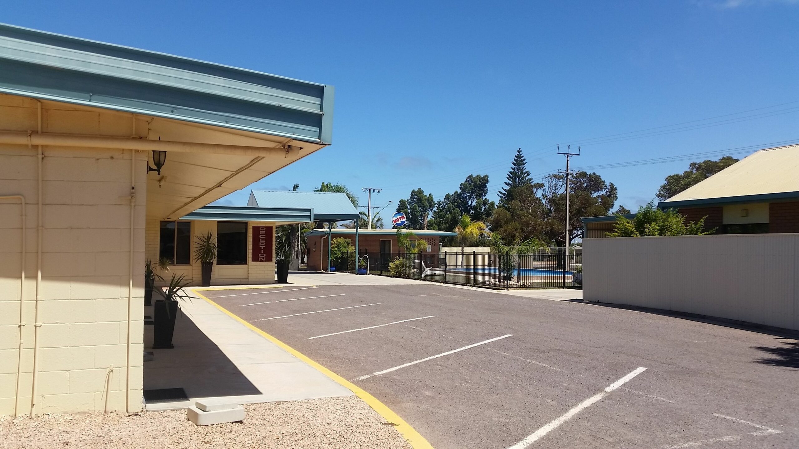 Ceduna East West Motel