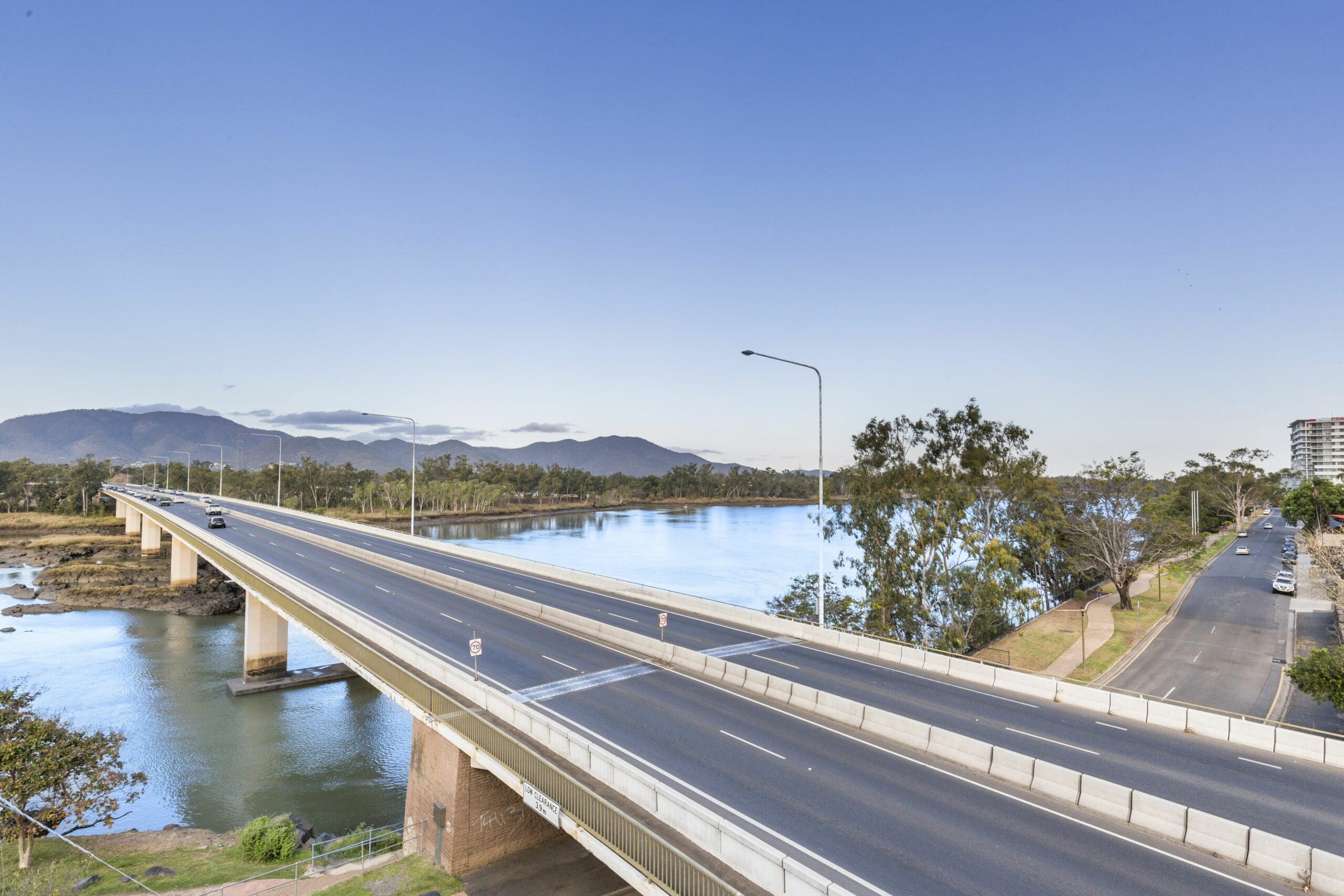 Rockhampton Riverside Central Hotel