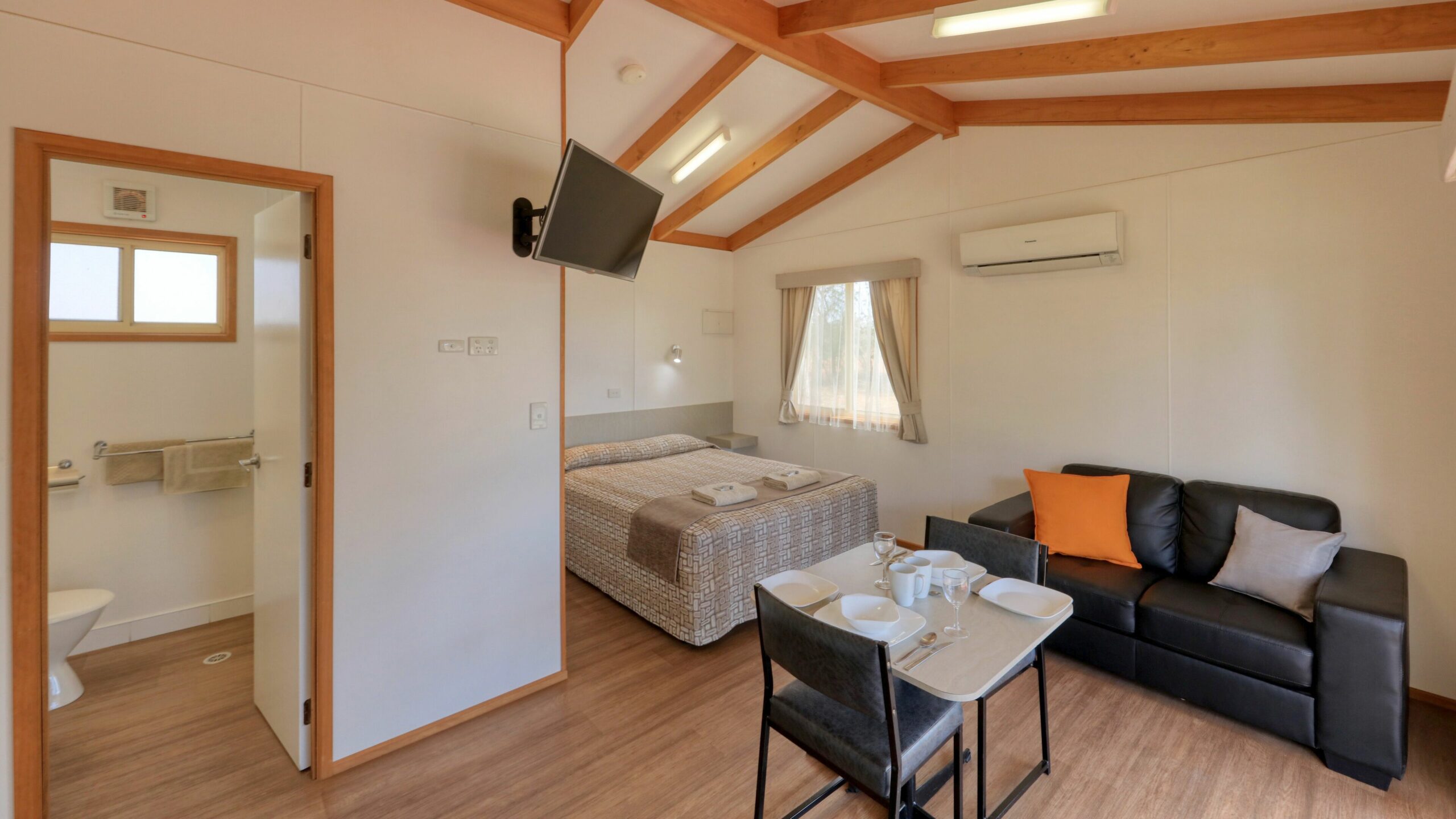 Cobar Caravan Park