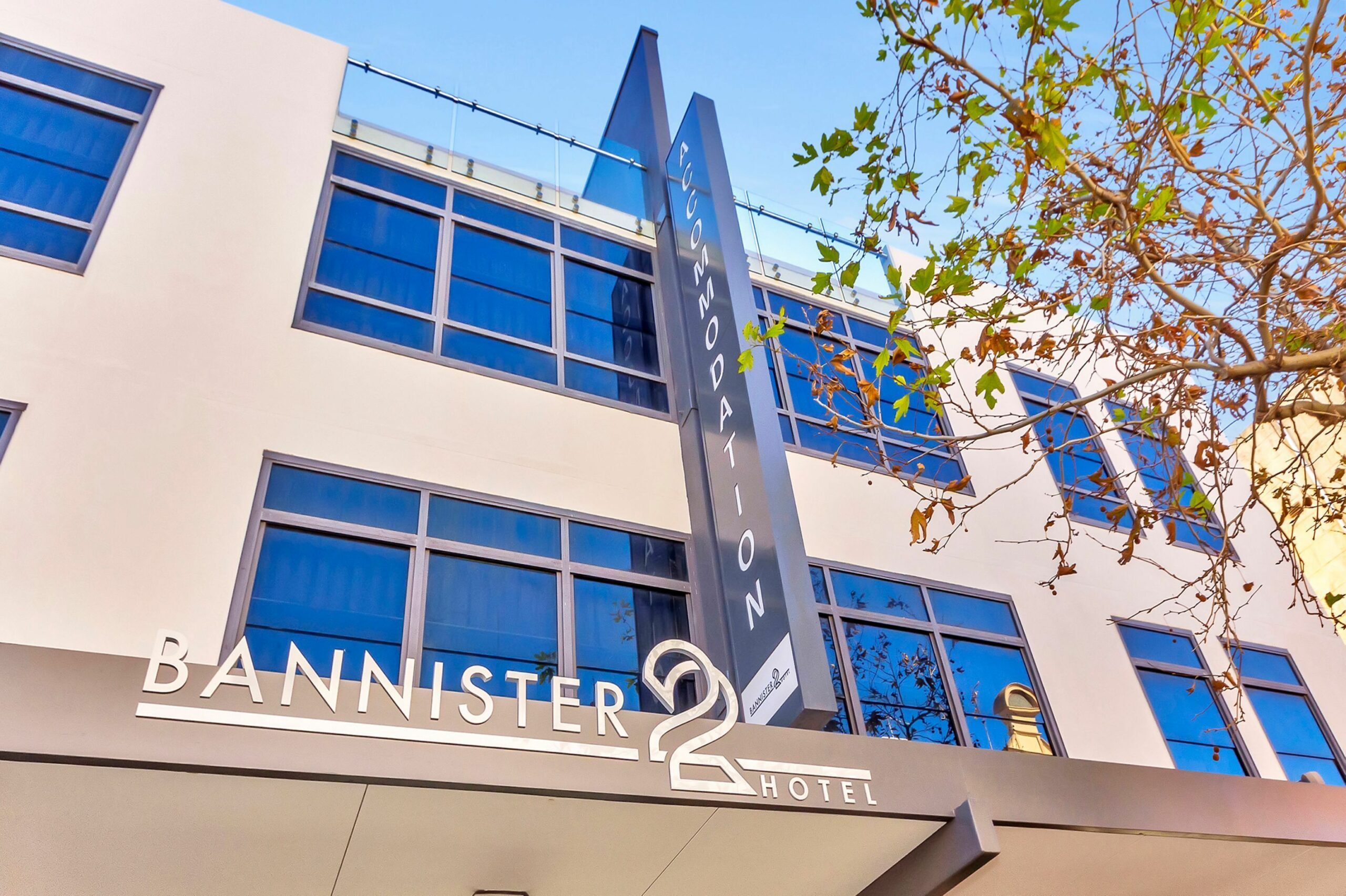 Bannister 22 Hotel