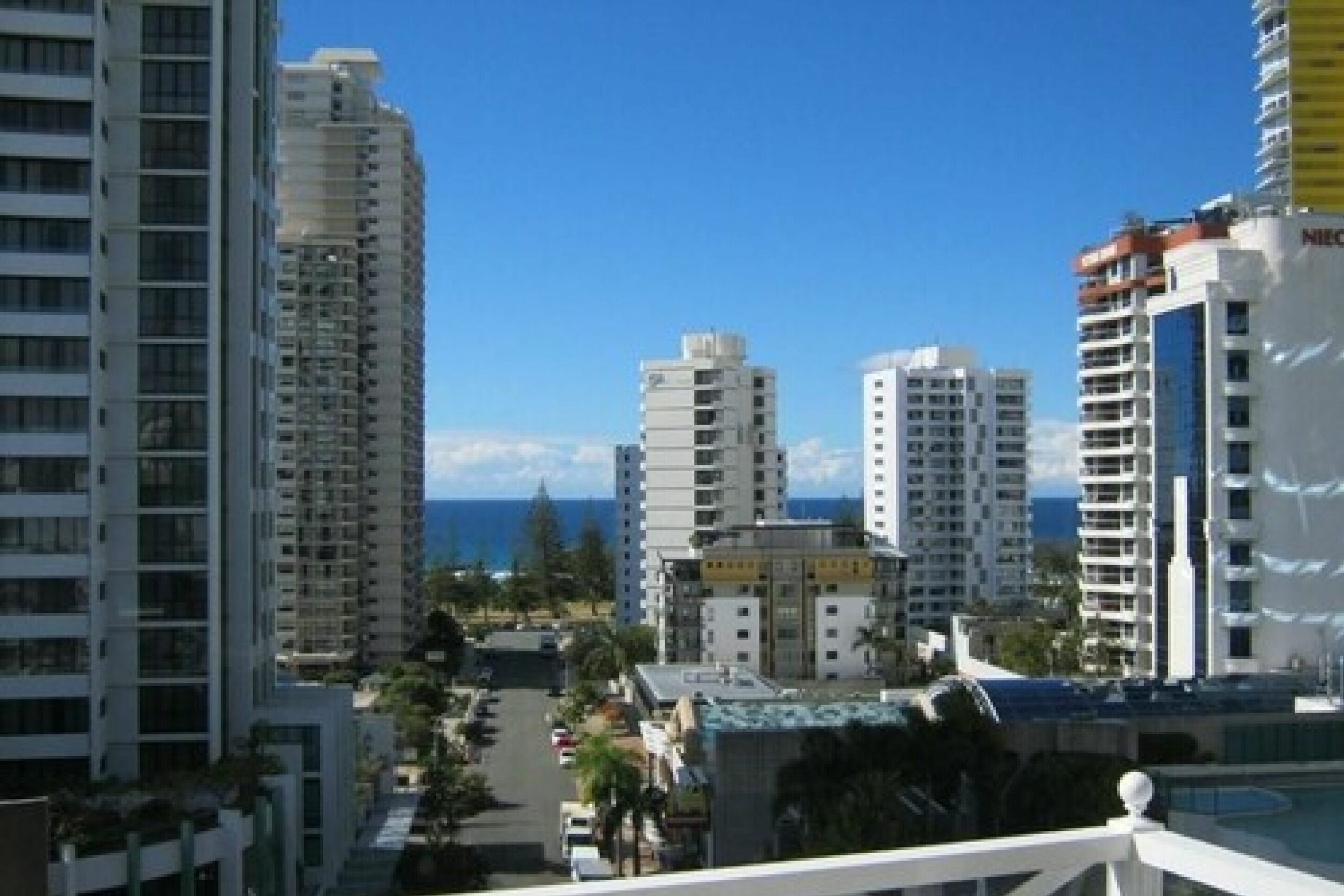 Broadbeach Holiday Apartments