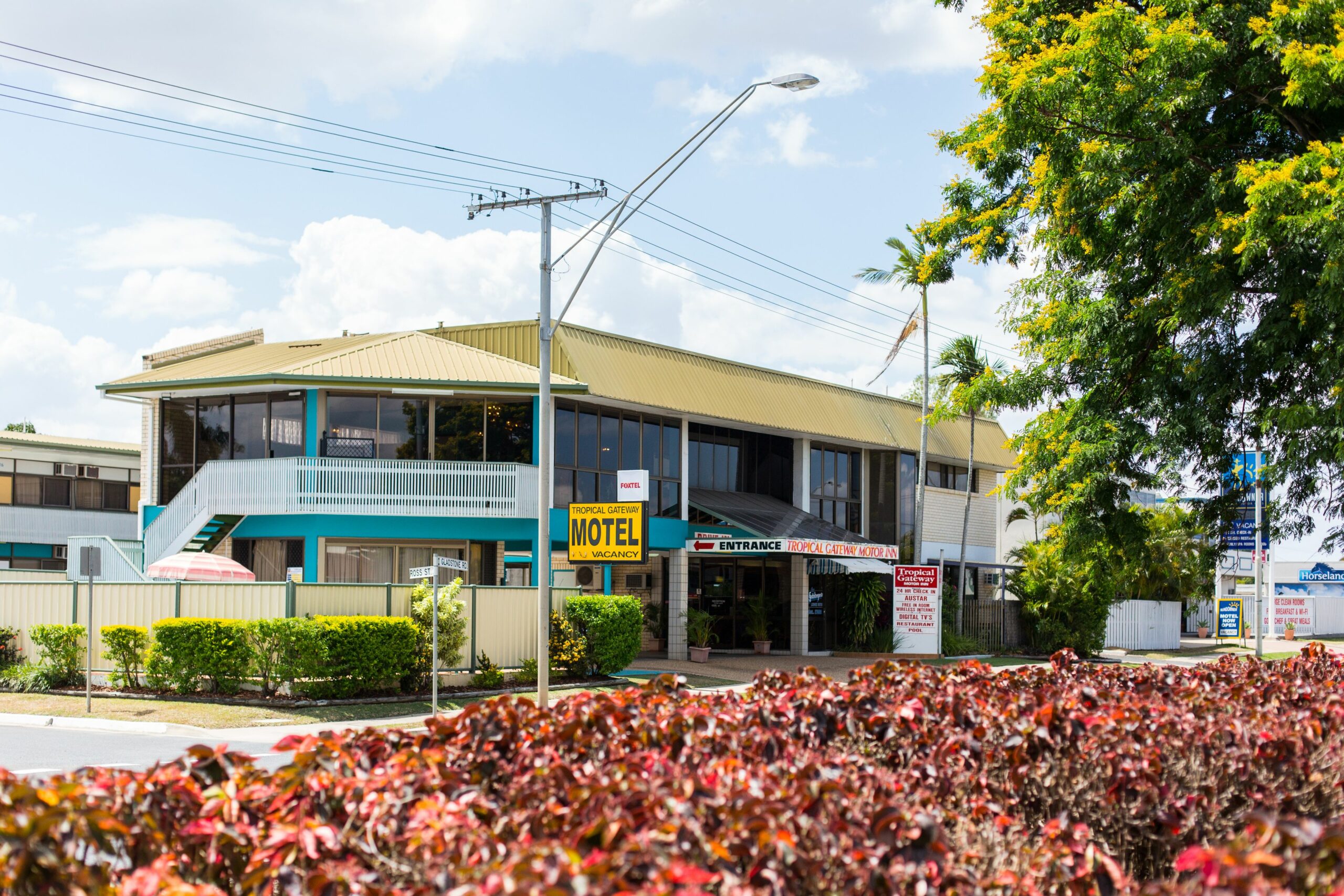 Tropical Gateway Motor Inn