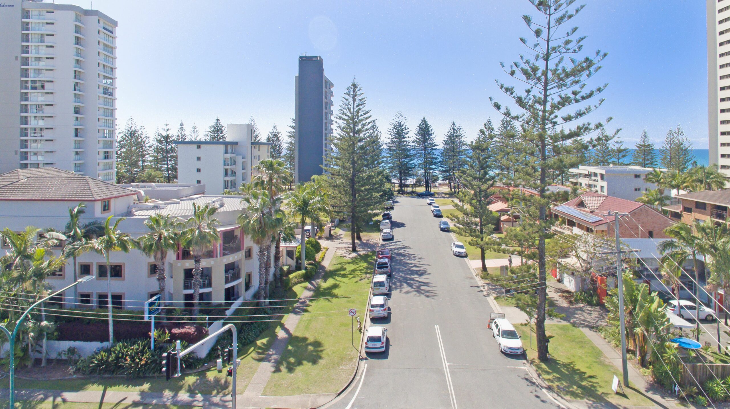 Burleigh on the Beach Holiday Apartments