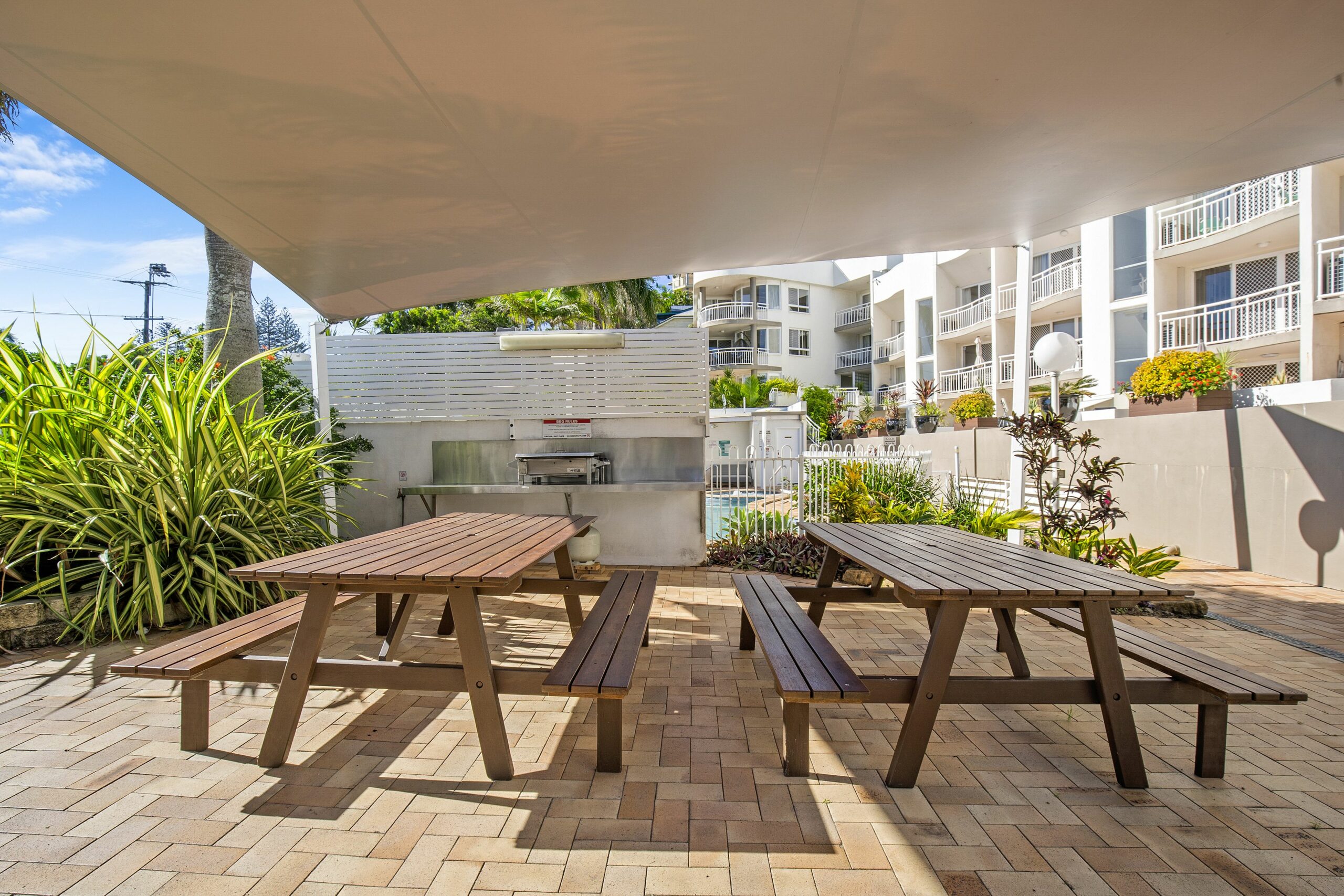 Kirra Palms Holiday Apartments