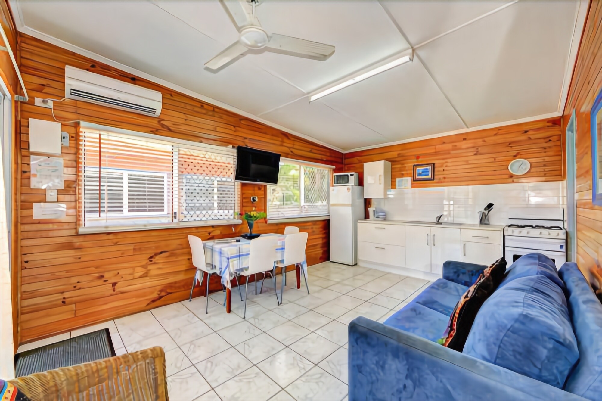 Bargara Gardens Motel & Holiday Villas