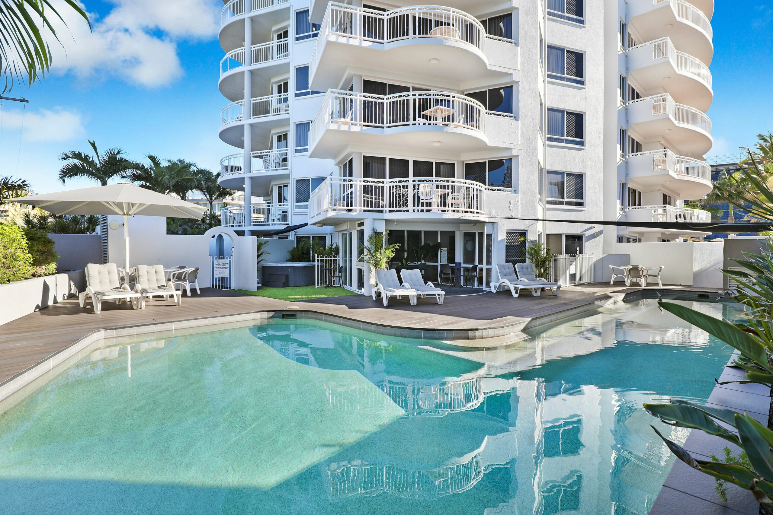 Beachside Resort - Kawana Waters