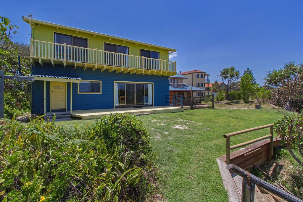 Sandpiper Beach Front House