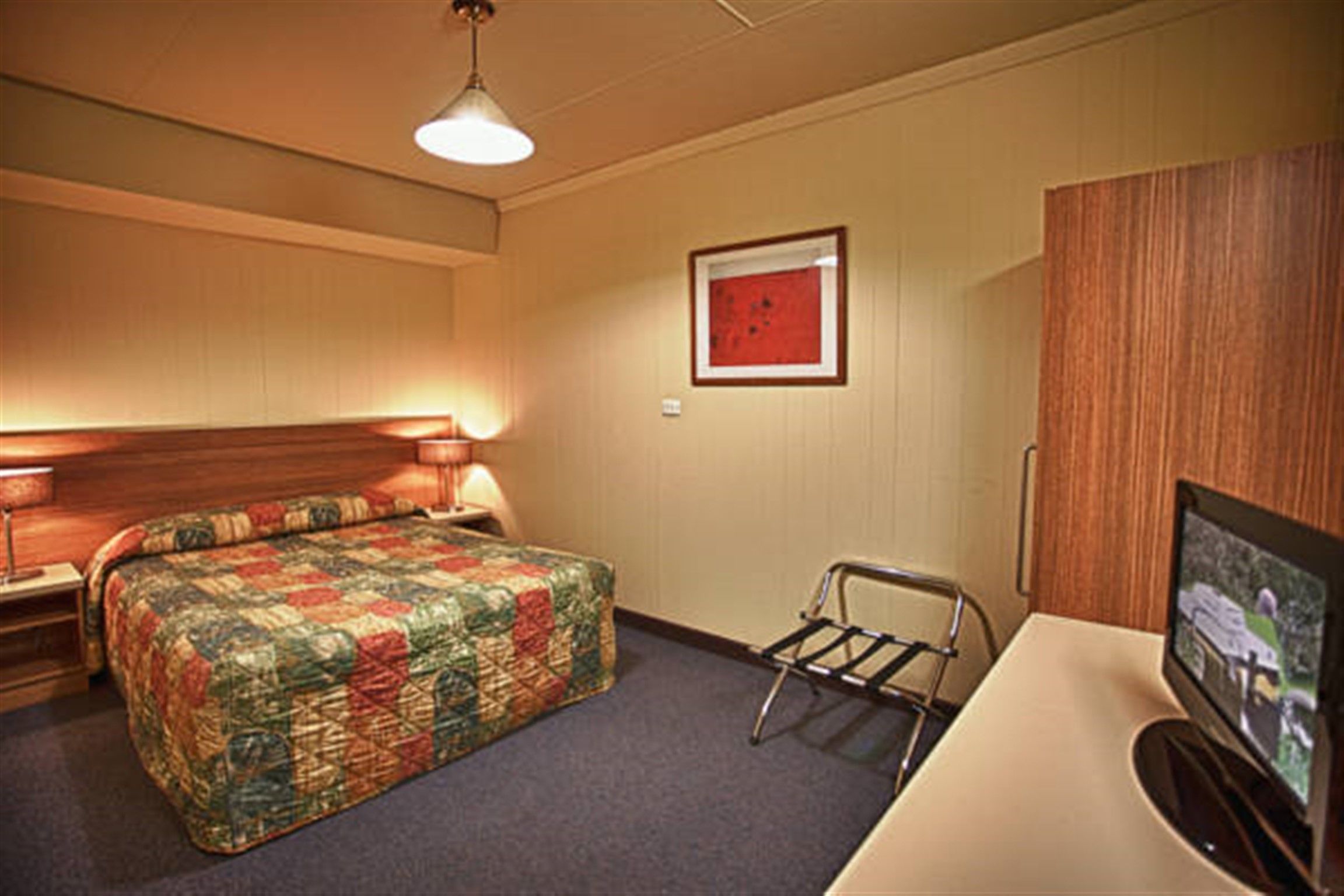 Opal Inn Hotel Motel