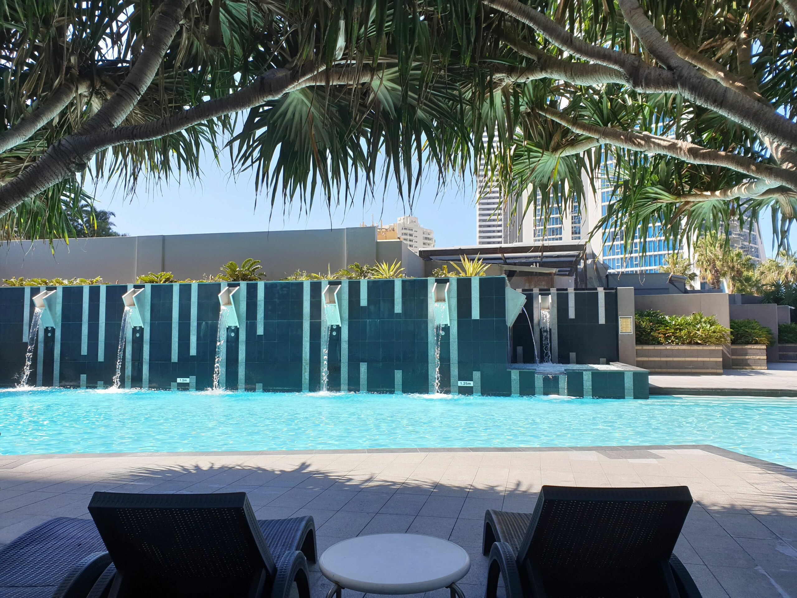 Sealuxe - Central Surfer Paradise Seaview Deluxe Spa Apartment