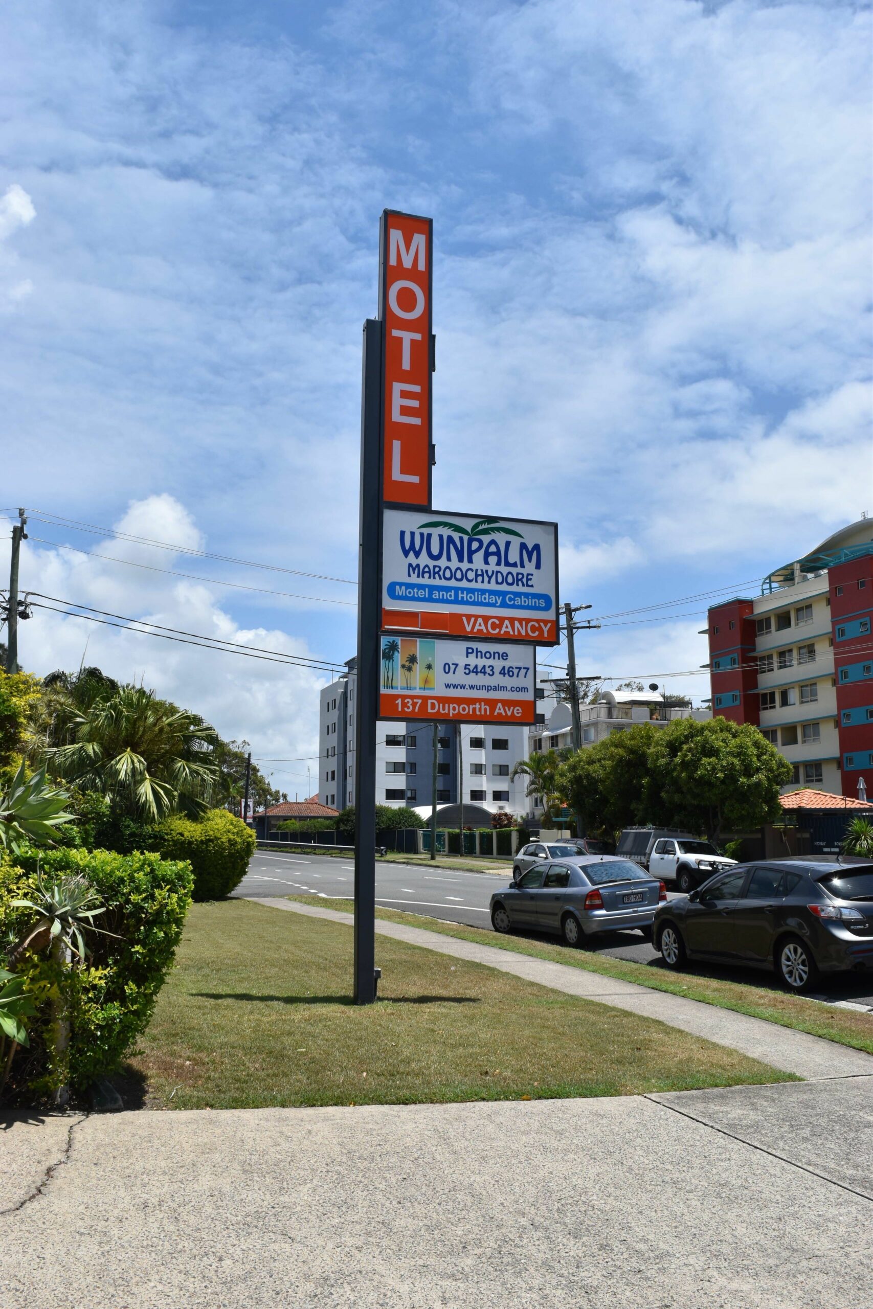 Wunpalm Motel & Holiday Cabins