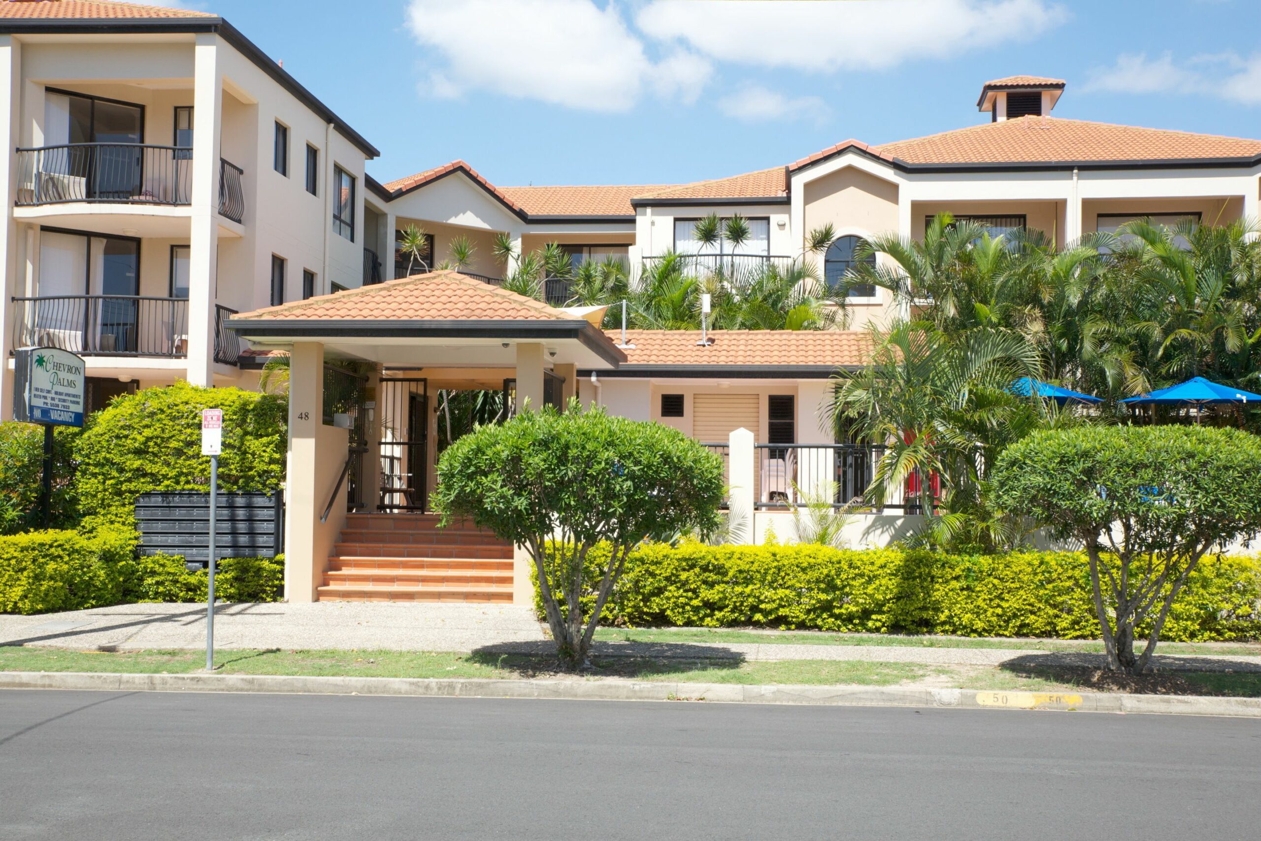 Chevron Palms Holiday Apartments