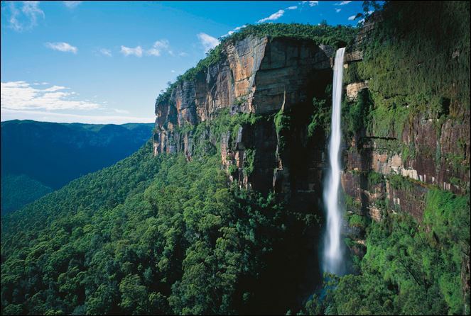 Blue Mountains and Megalong Valley Winery Private Tour from Sydney