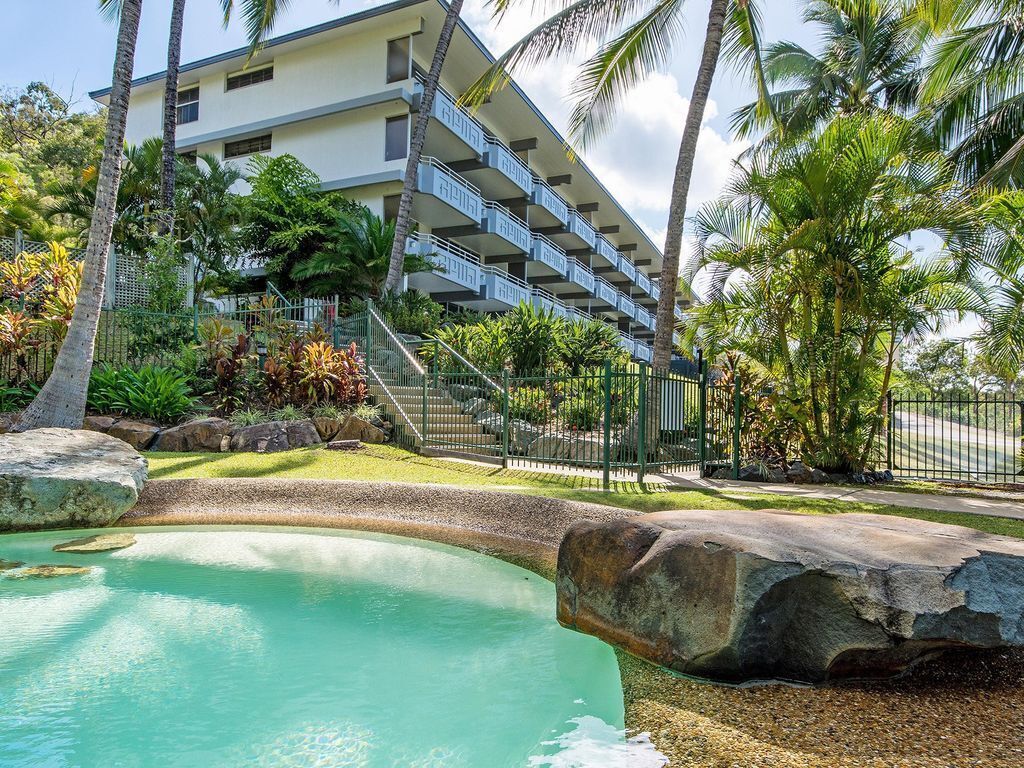 Frangipani 207 - Beachfront Apartment on Hamilton Island