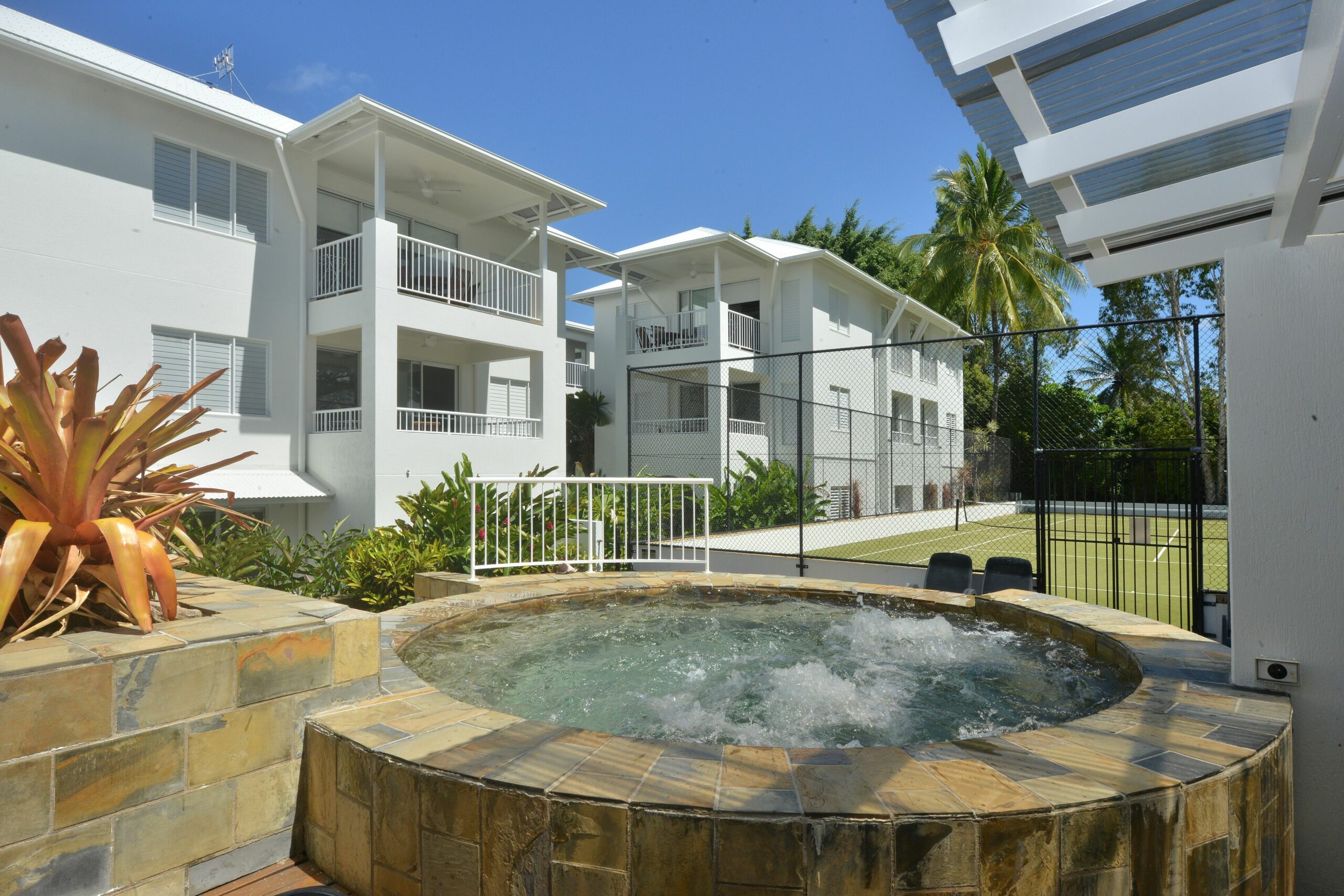 Ocean Sounds-beachside Apartment Just 150 Metres From the Beach