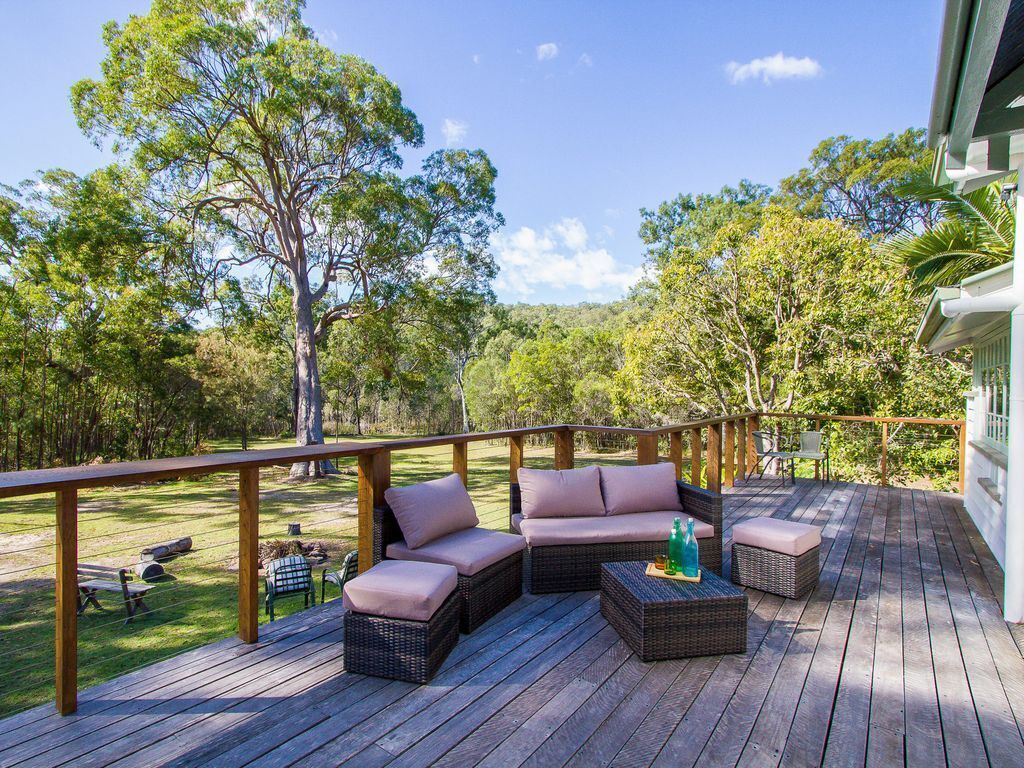 Ballantines - Bush n Beach Acreage Retreat