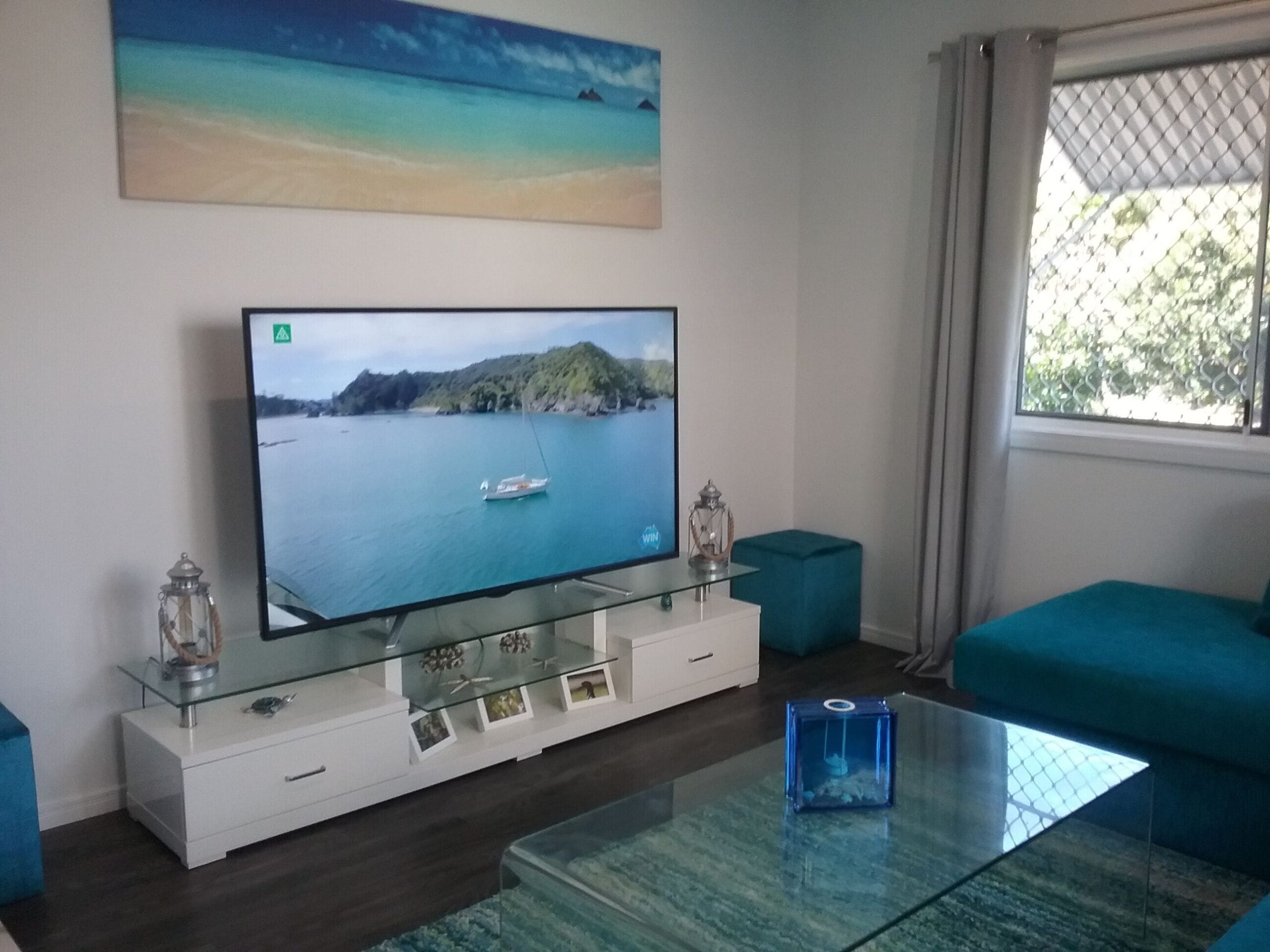 Magnetic Island Guest House, 5 MINUTE tropical lagoon walk to BEACH