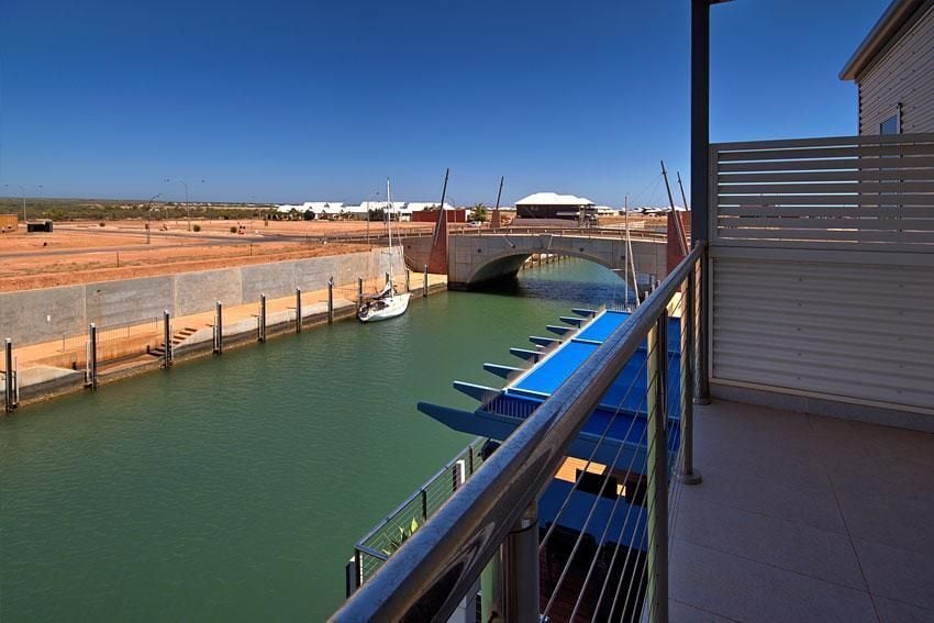 Modern Villa on the Exmouth Marina With Boat Mooring