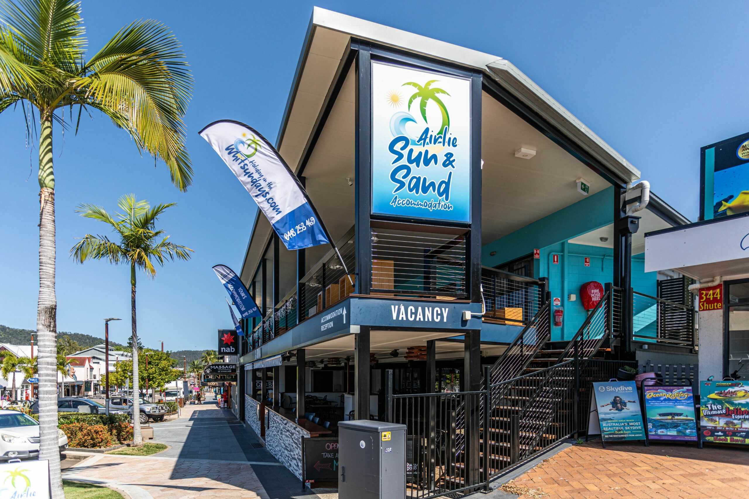 Airlie Sun & Sand Accommodation 4