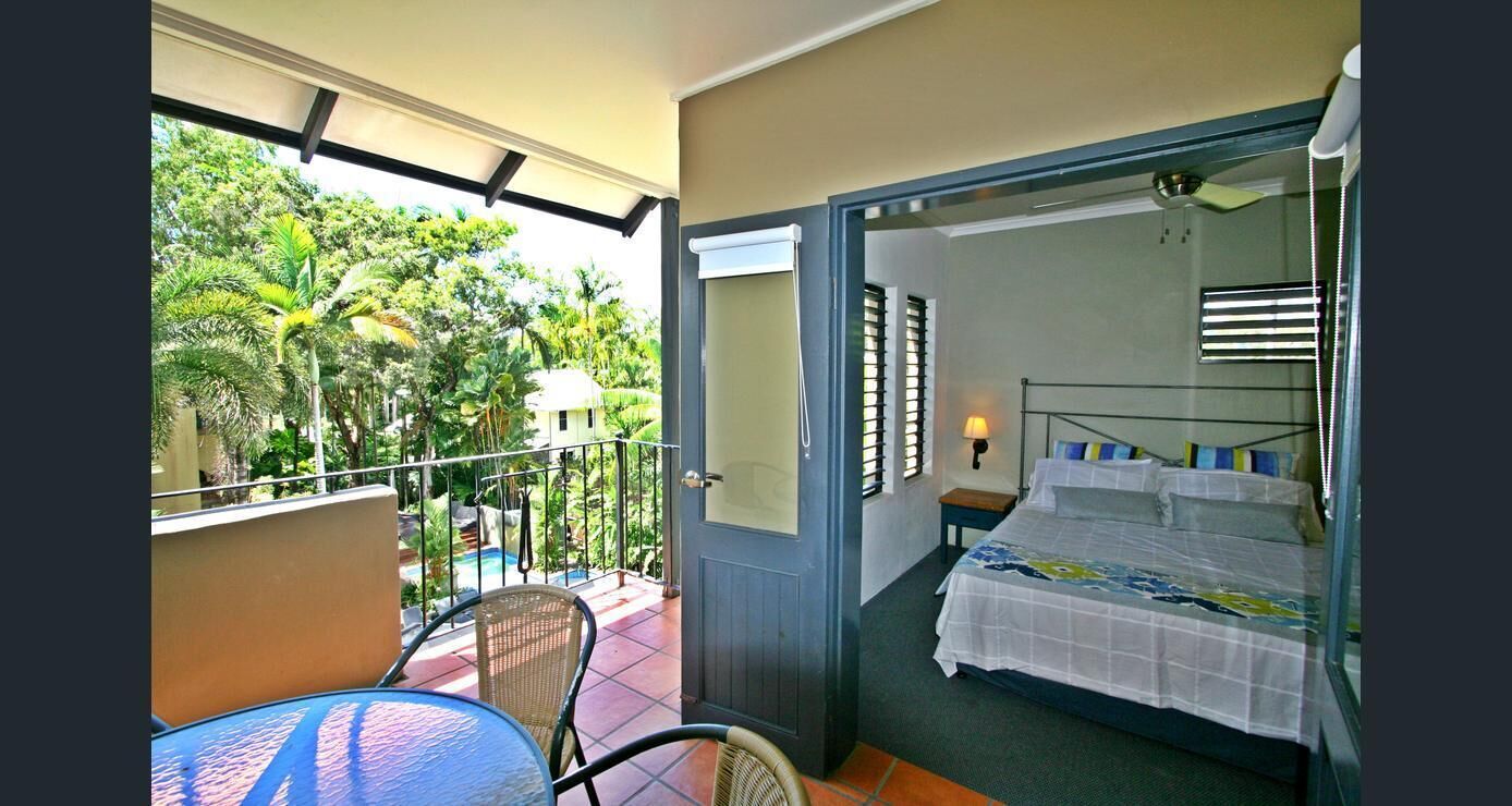 Port Douglas Beach Unit 2 Bedder