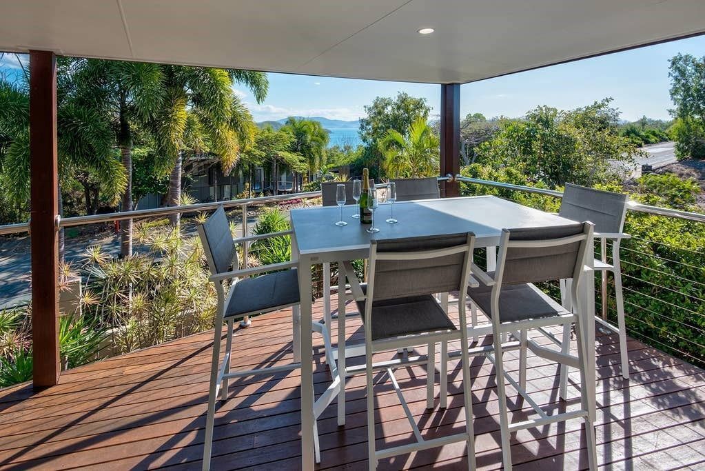 Cooinda Gardens 6 - Stunning Apartment on Hamilton Island