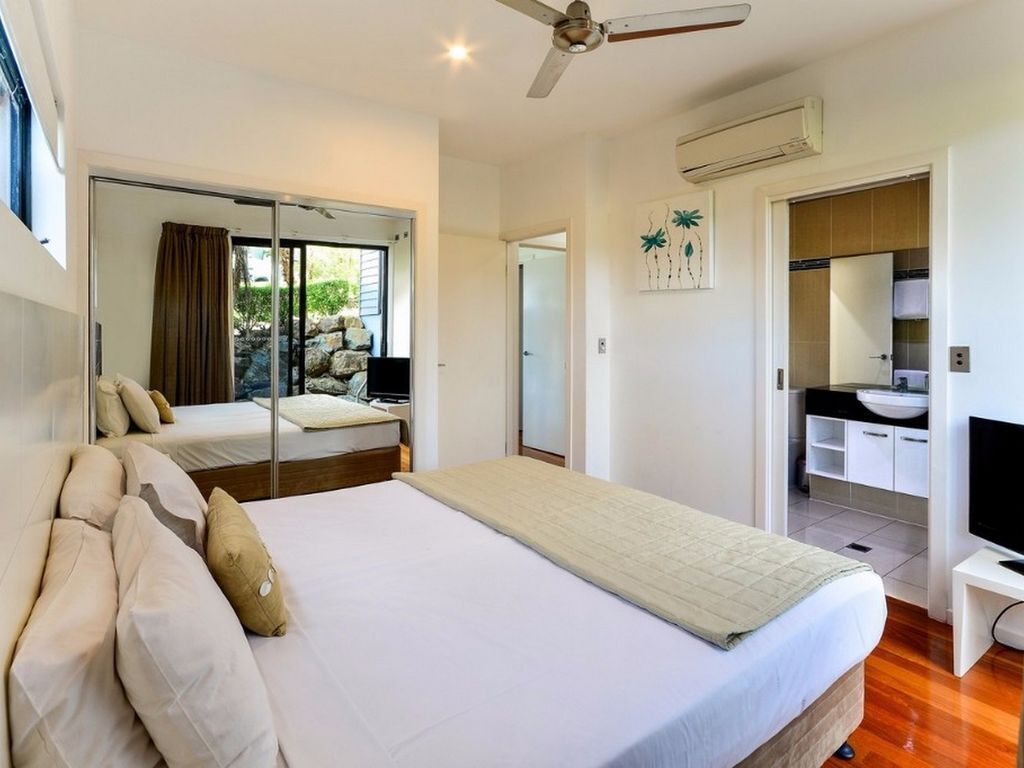 Pinnacle 1 - Seaview Apartment on Hamilton Island